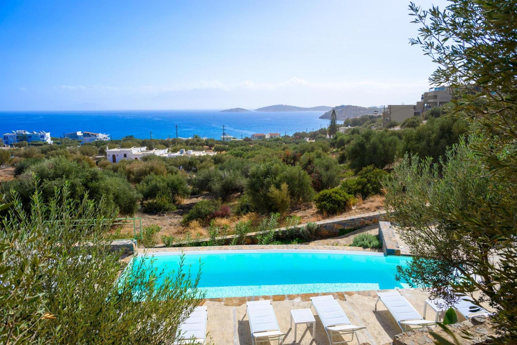 Roots In Crete Apartment