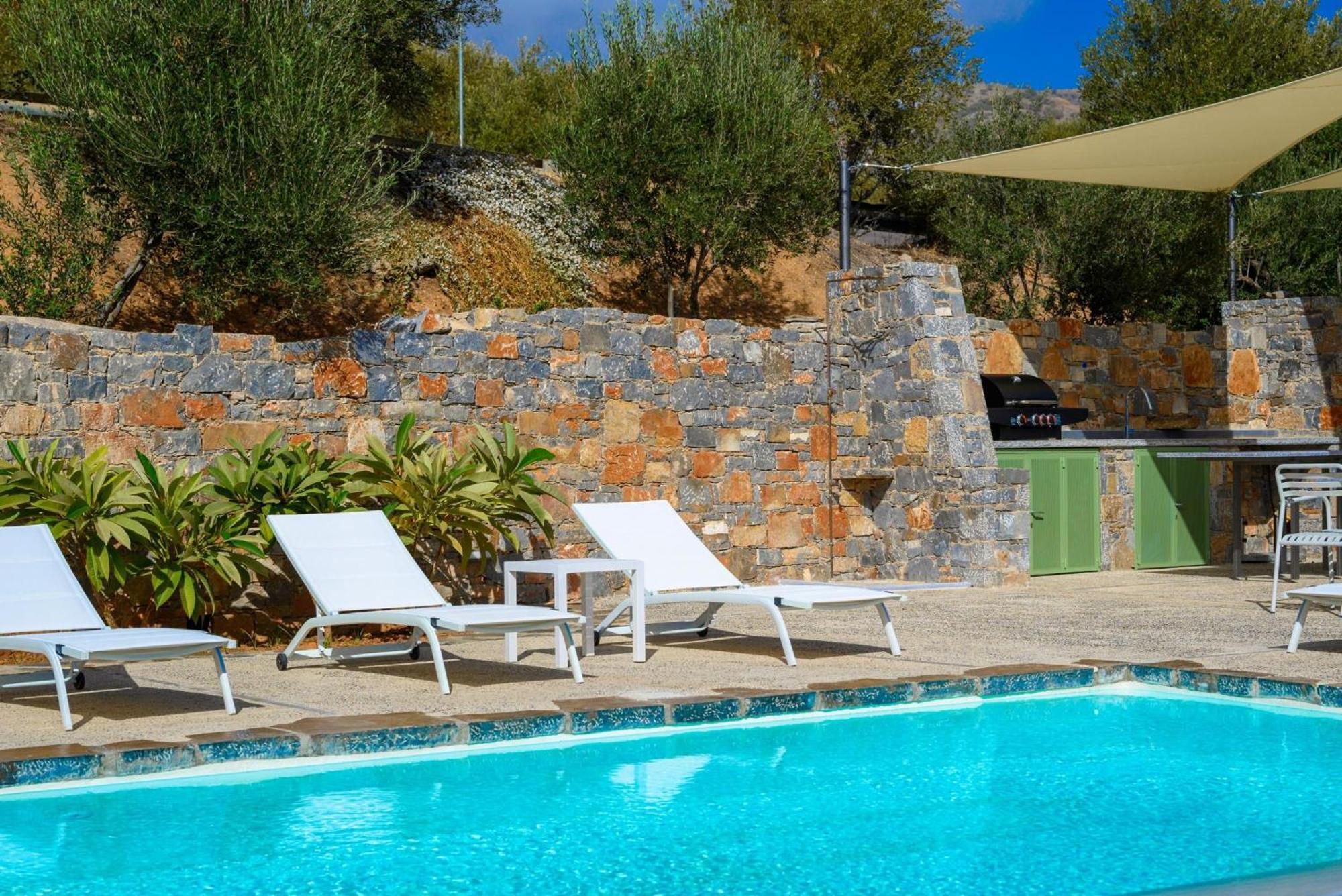 Roots In Crete Apartment