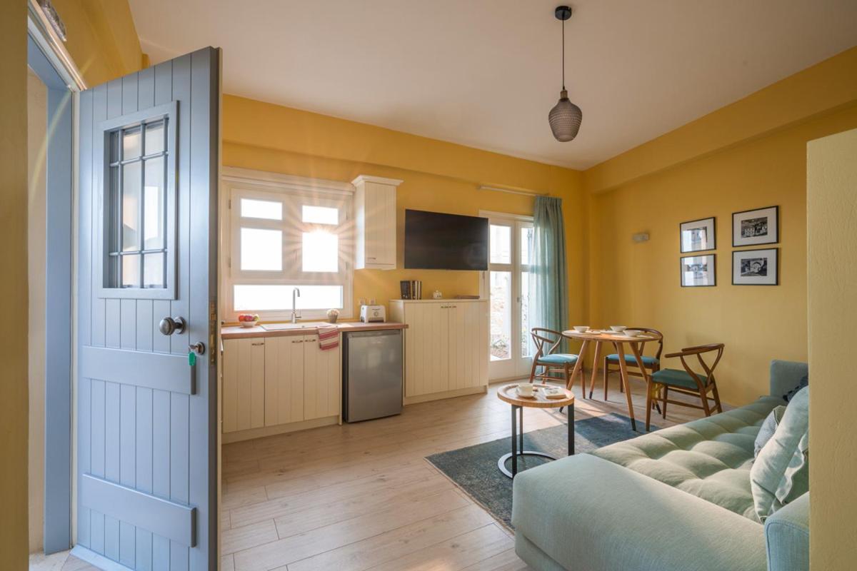 Ostria Old Town Collection Holiday home Kyparissia
