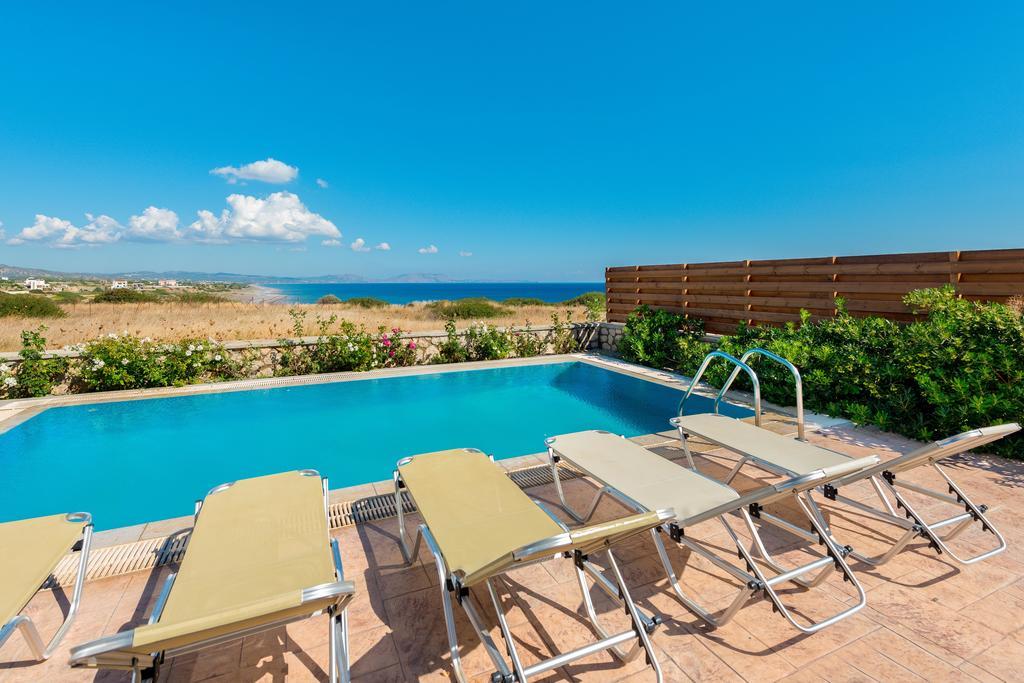 Olga Luxury Front Villas *