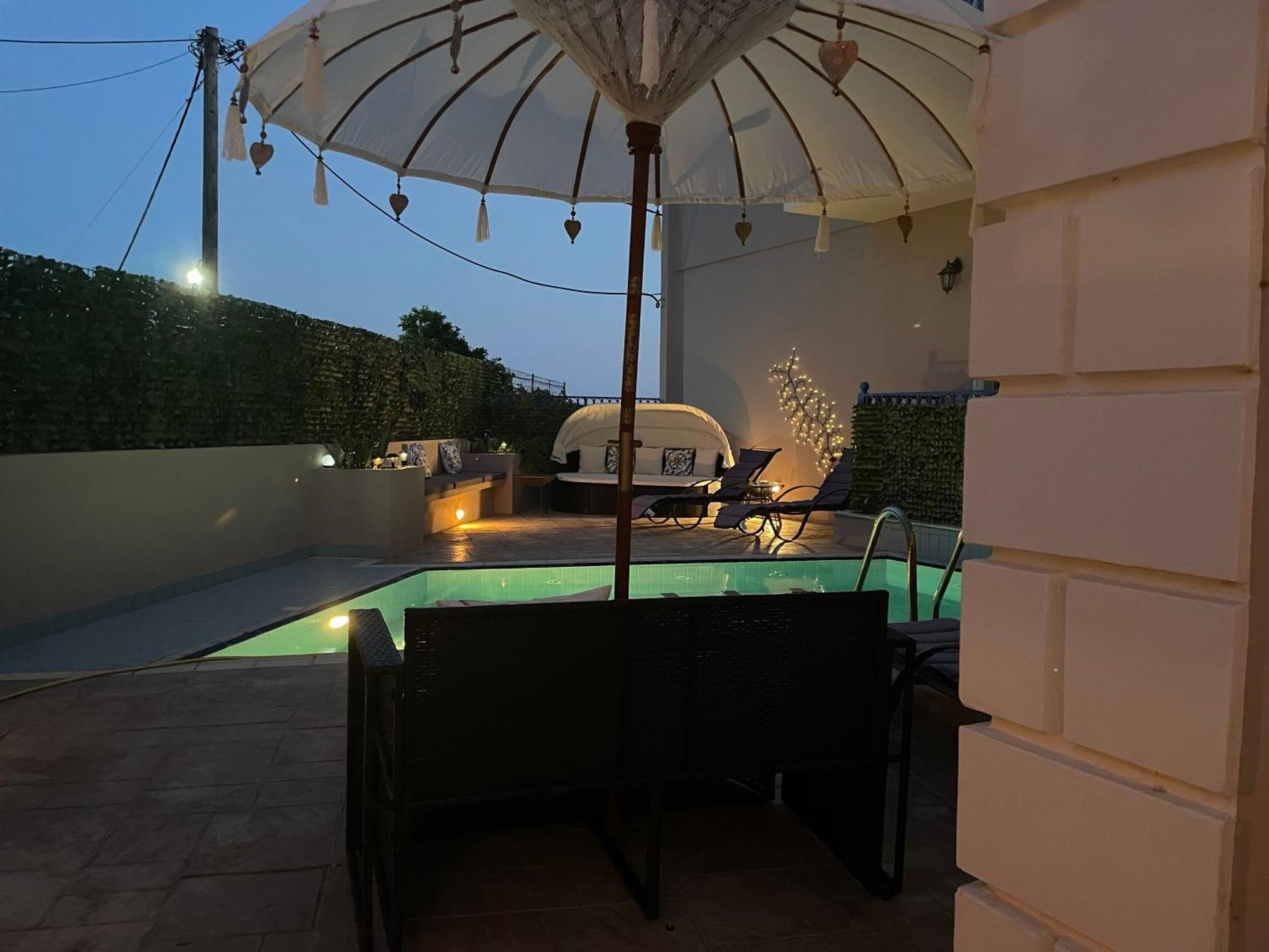 Hotel Kourkoumelata