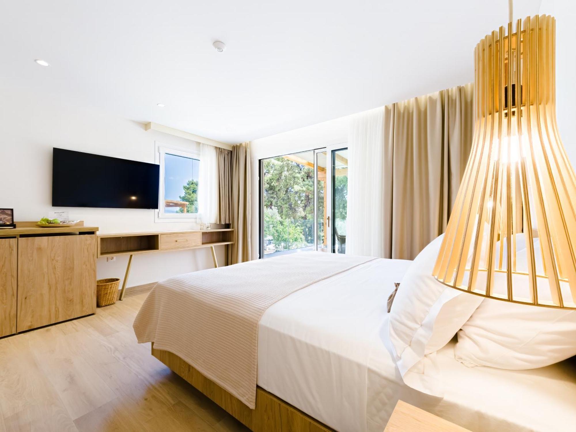 Serenity Hill Apartment