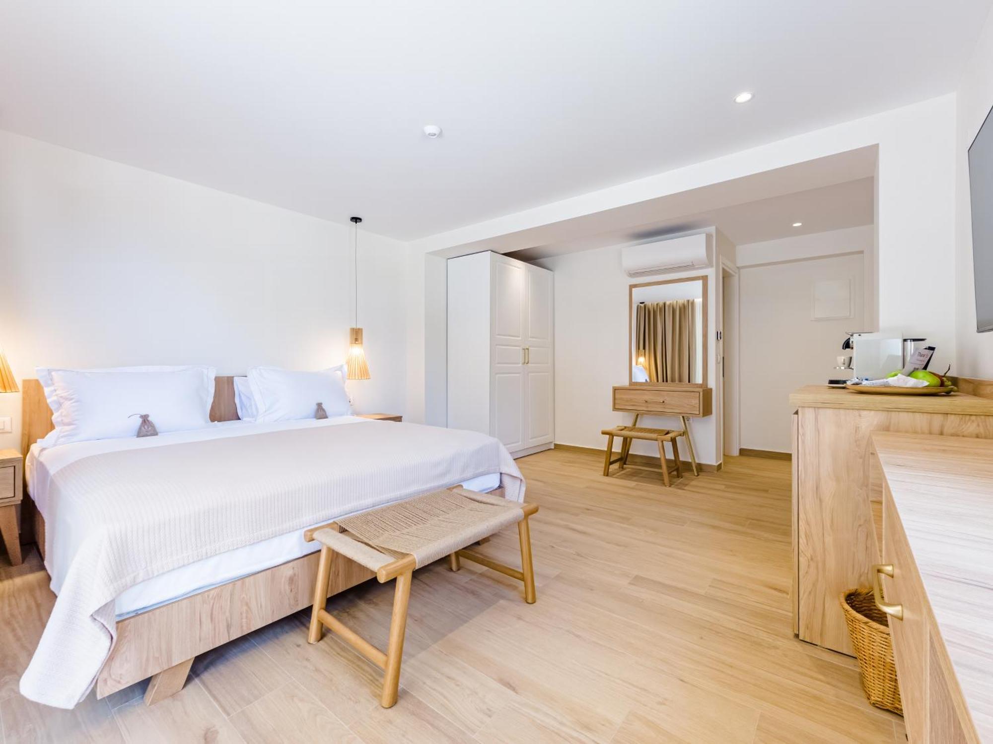 Serenity Hill Apartment *