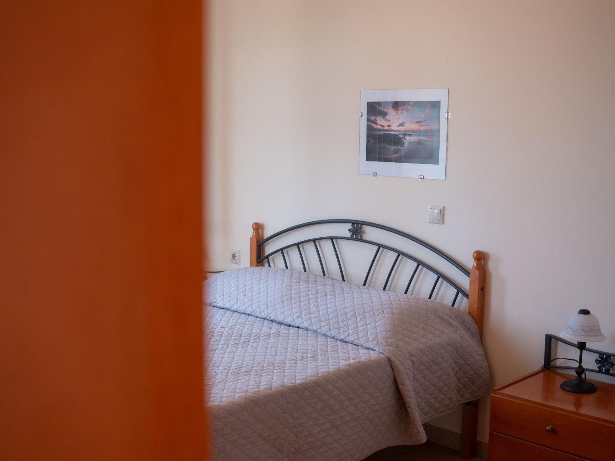 & Studios, Xifoupolis Aparthotel 2*