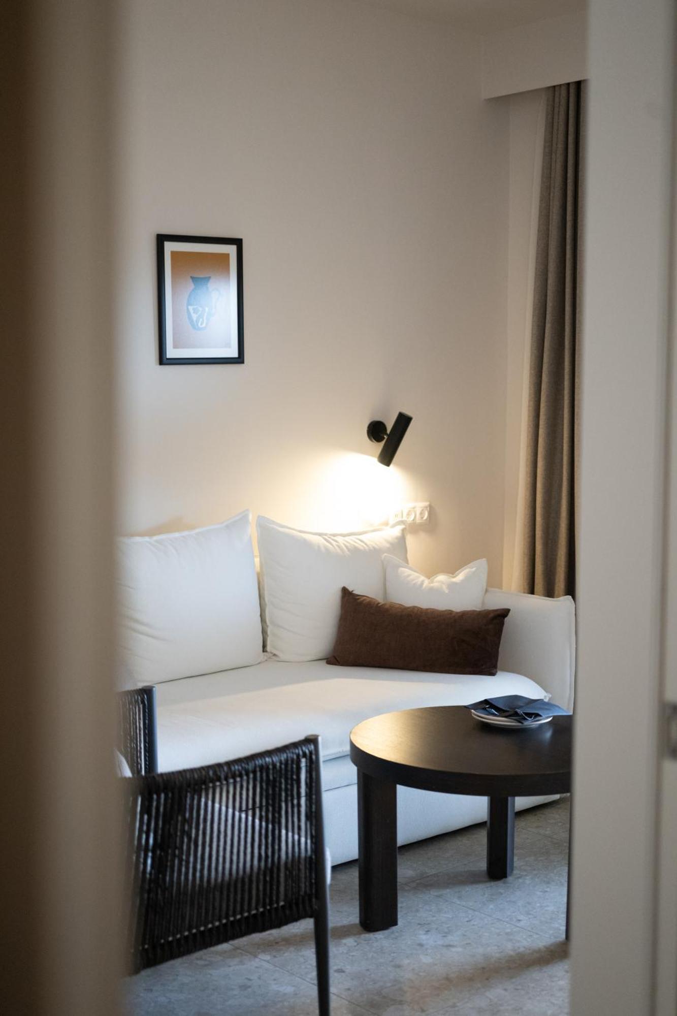 Asterion & - Designed For Adults 5*