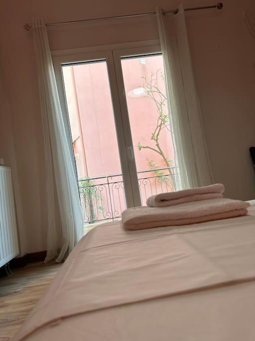 House At Kanoni With Private Garden *