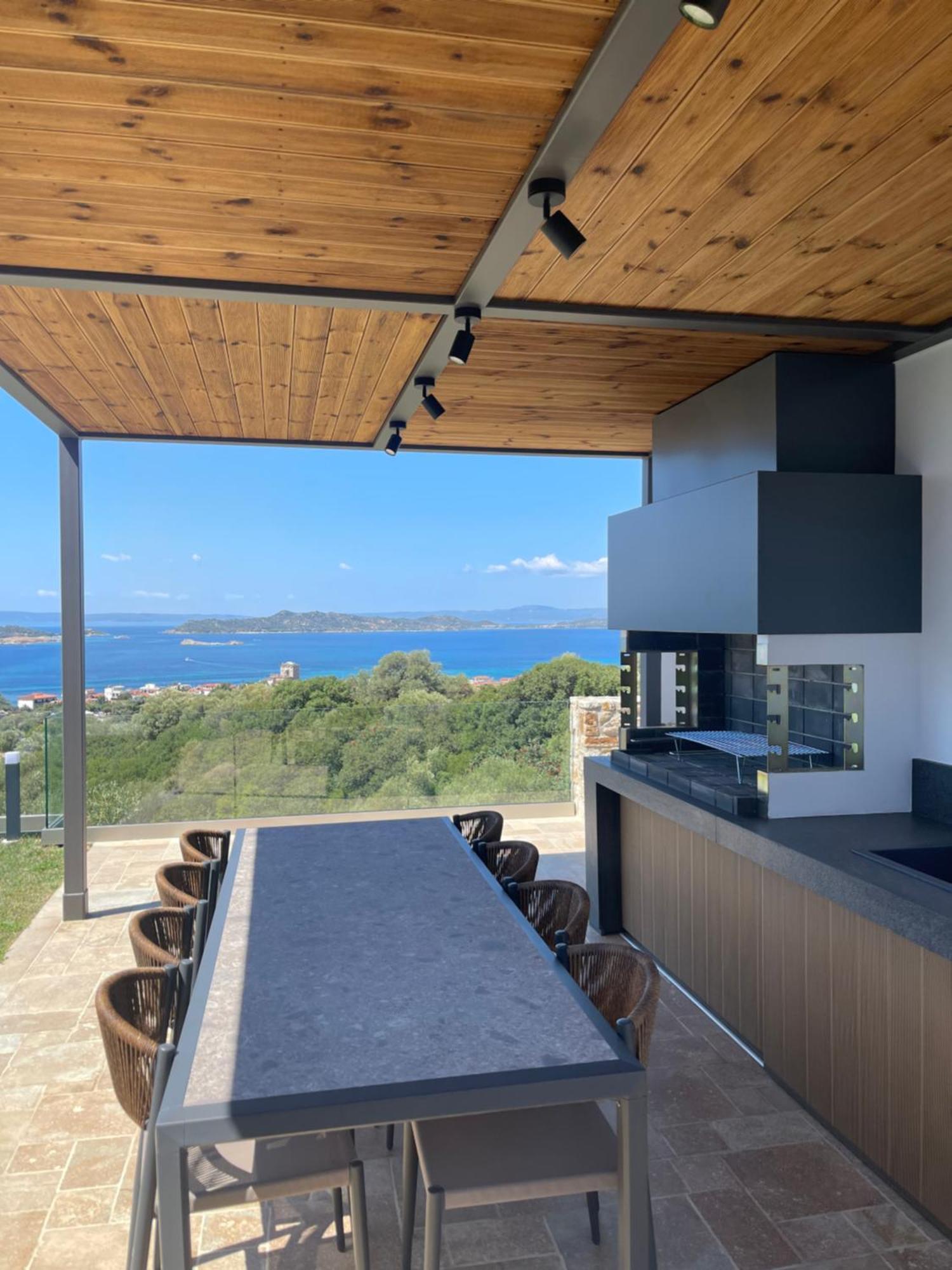 Elia Luxury House