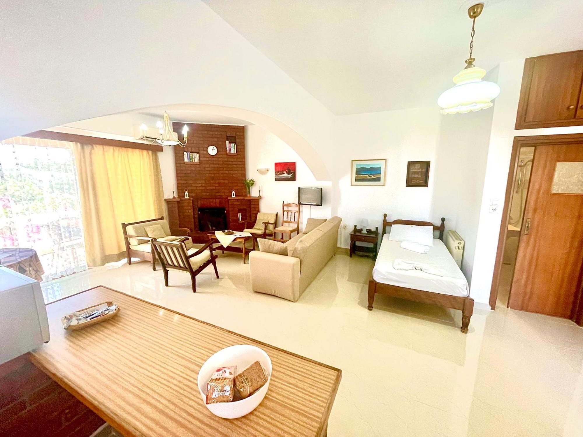 Irene Aparthotel 3*