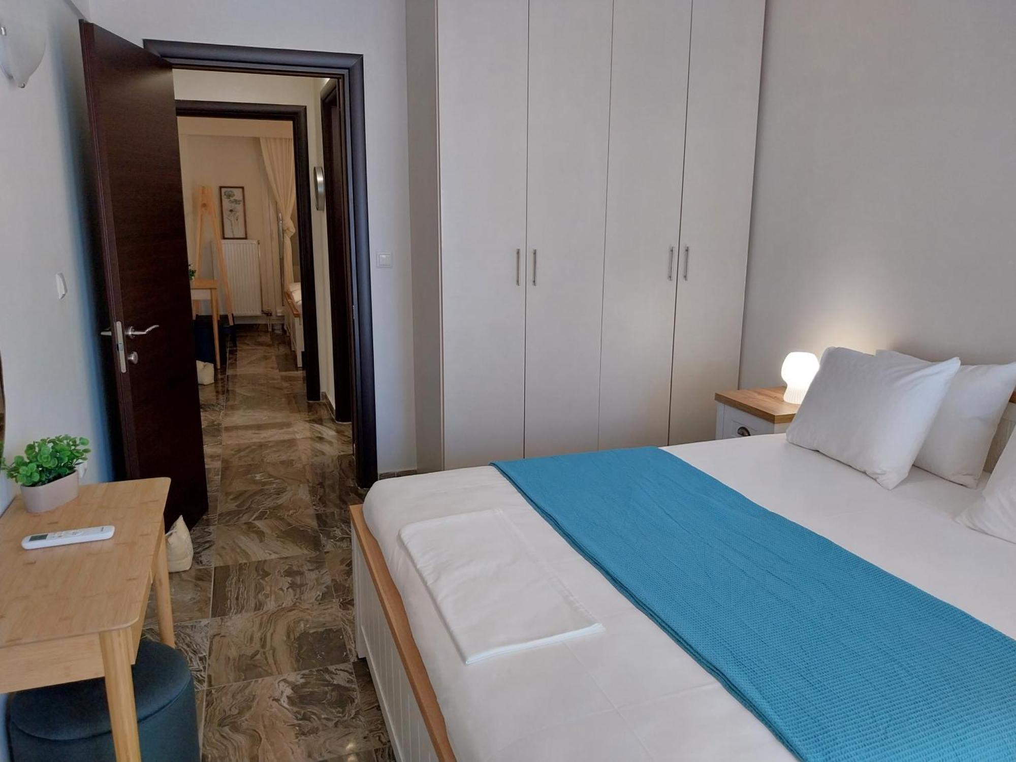 Apartment Kalamitsa Beachfront Escape *
