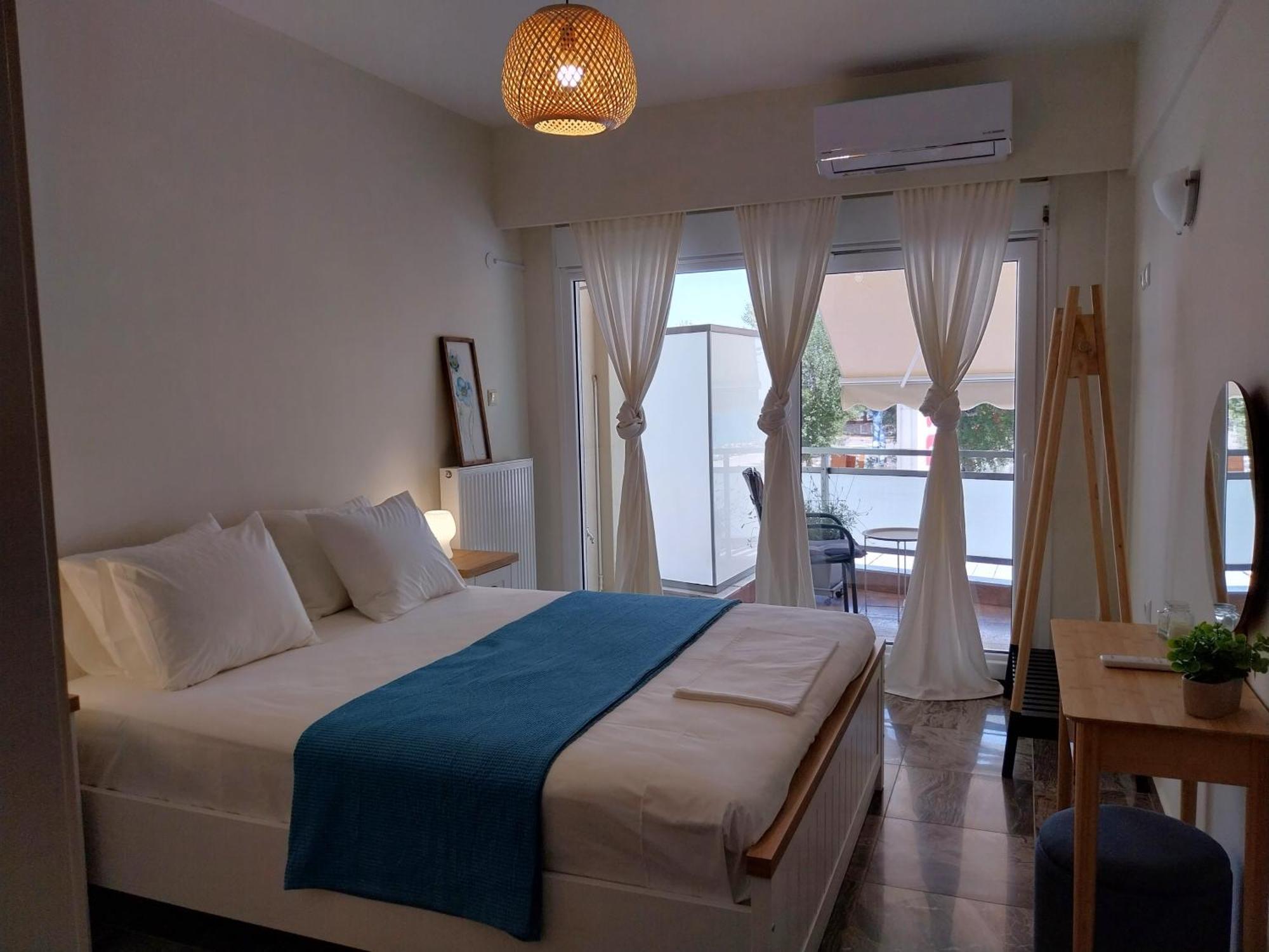 Apartment Kalamitsa Beachfront Escape *