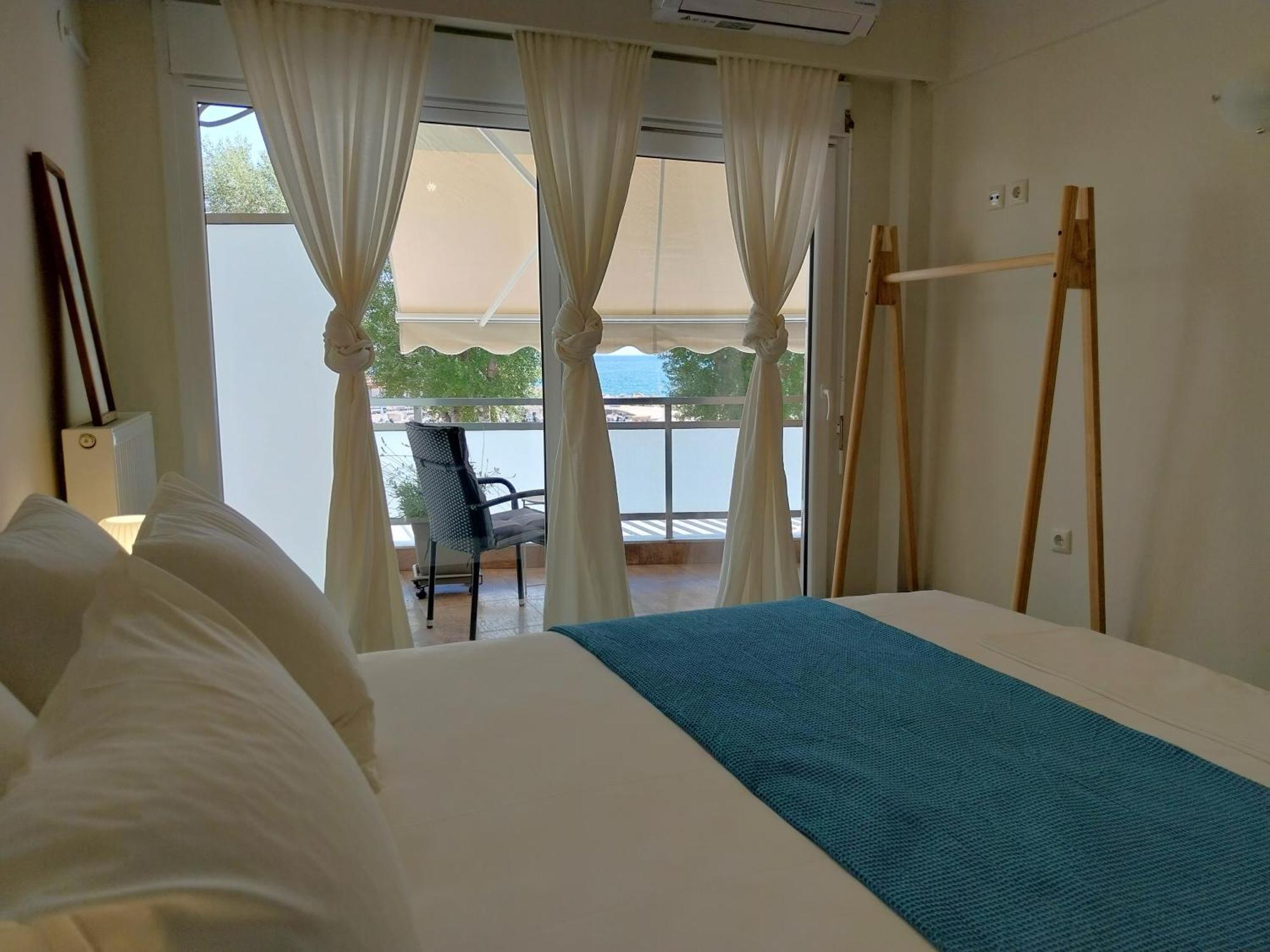 Kalamitsa Beachfront Escape Apartment
