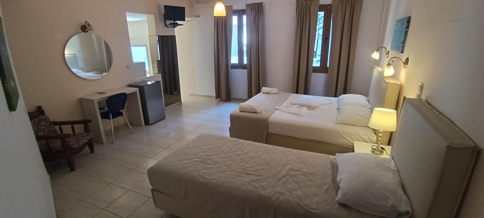Achilleas Hotel 3*