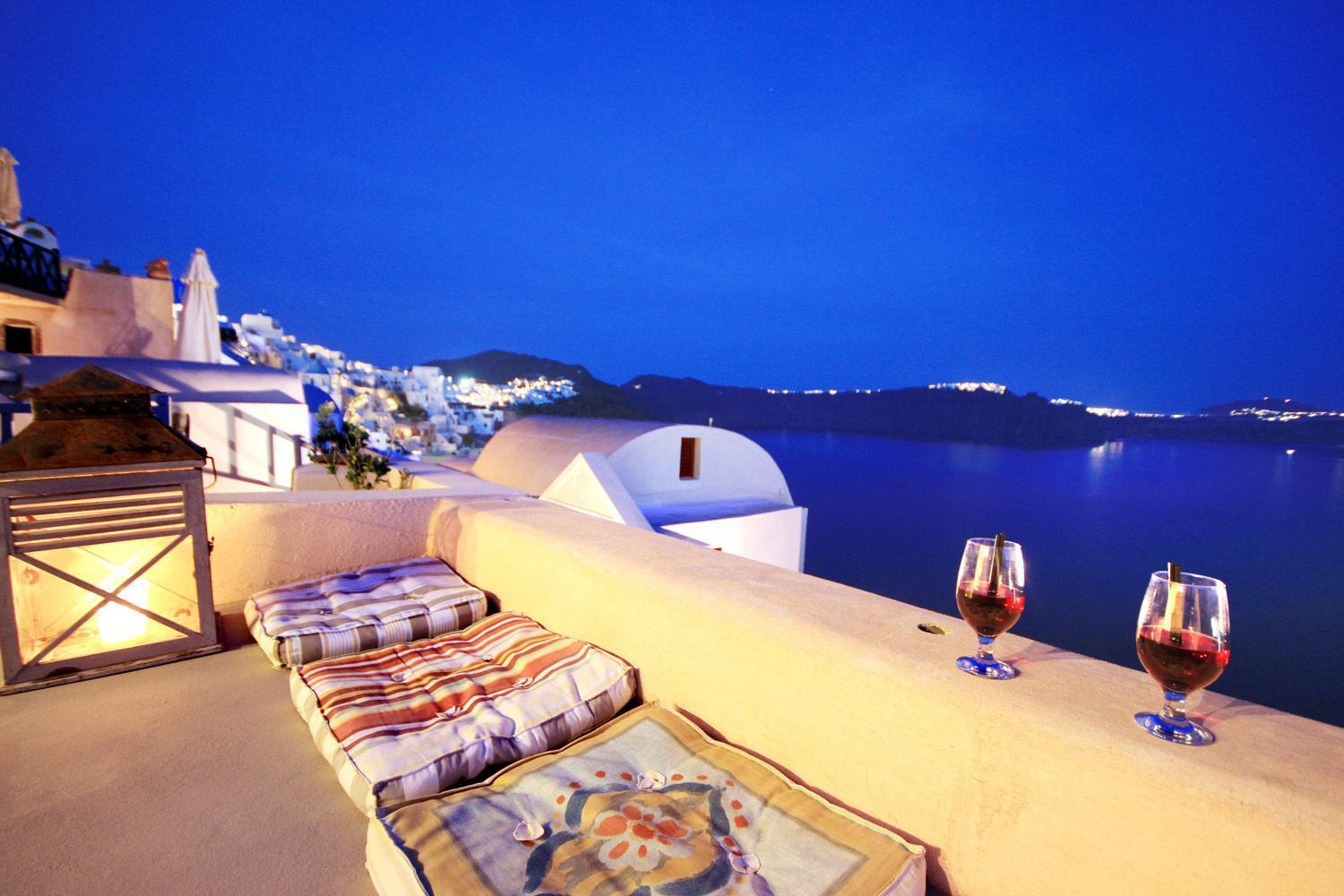 Alafouzou Cave Loft Oia (Santorini)