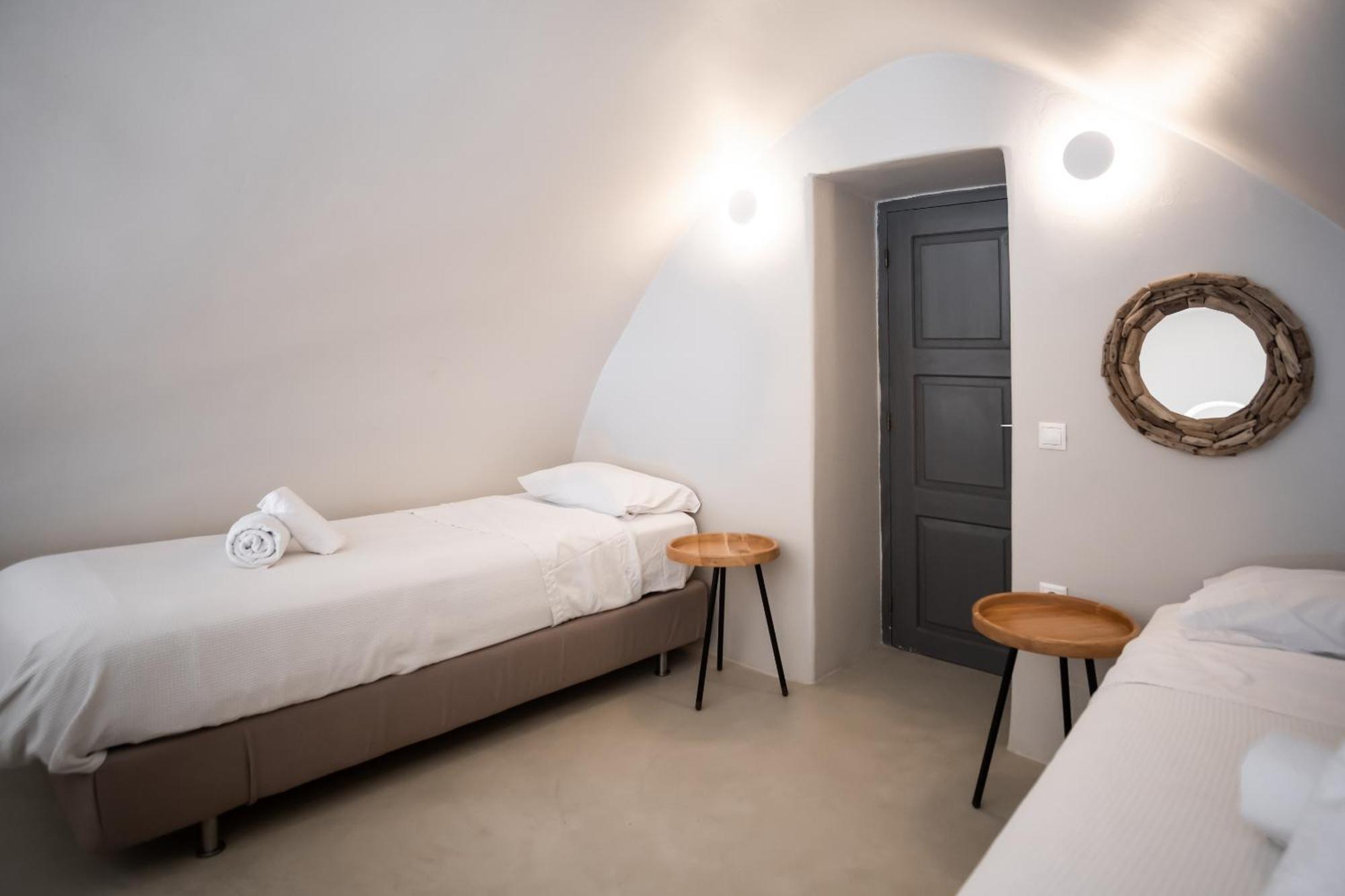 Alafouzou Cave Loft * Oia (Santorini)
