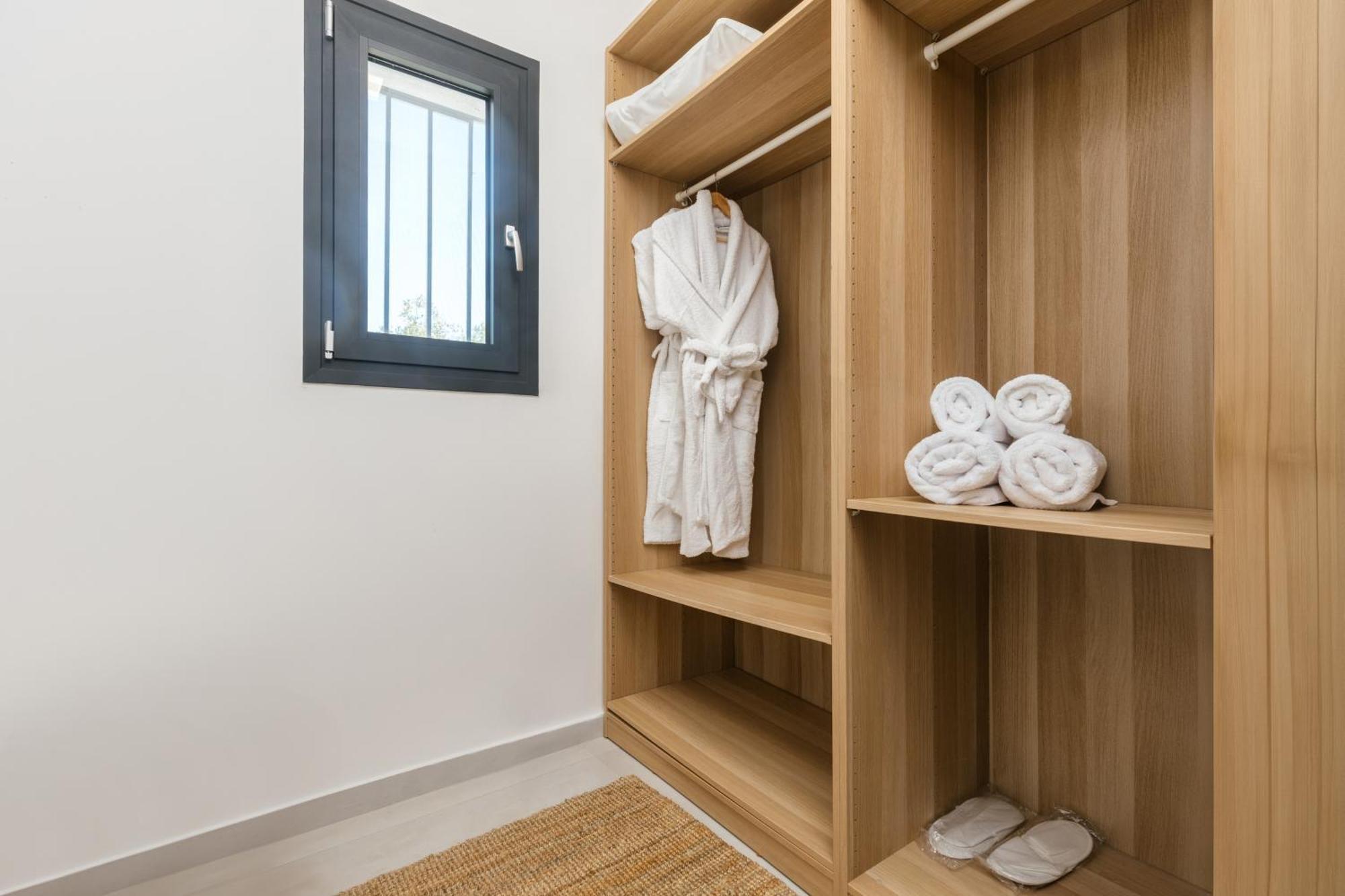 Elia Luxury