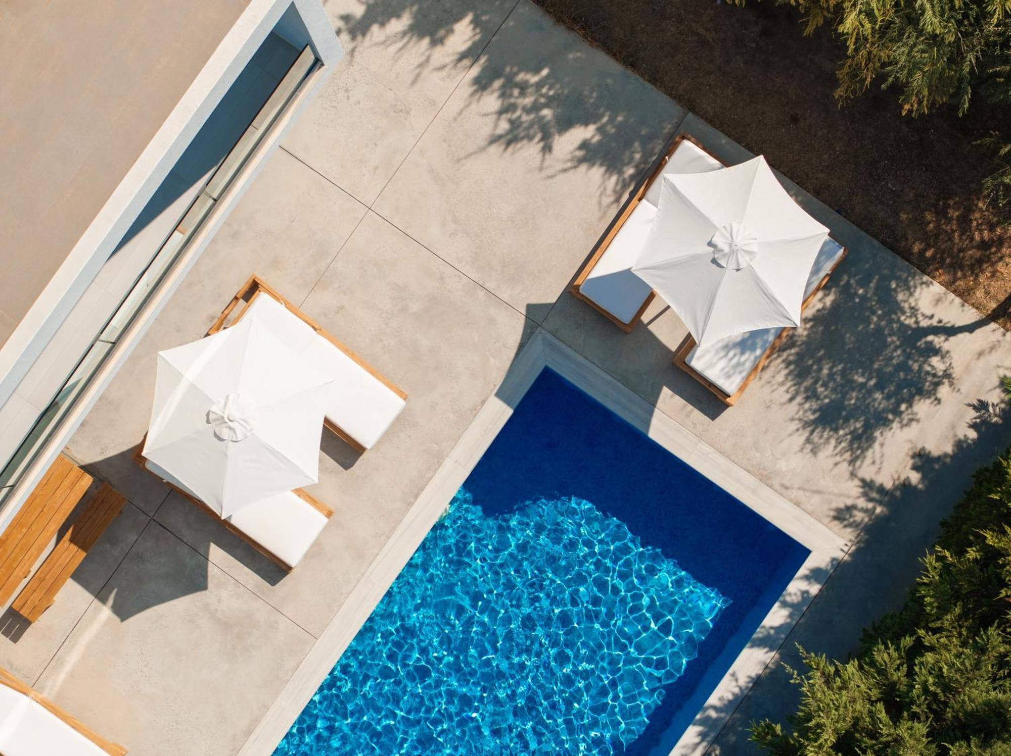 Elia Luxury Villa *