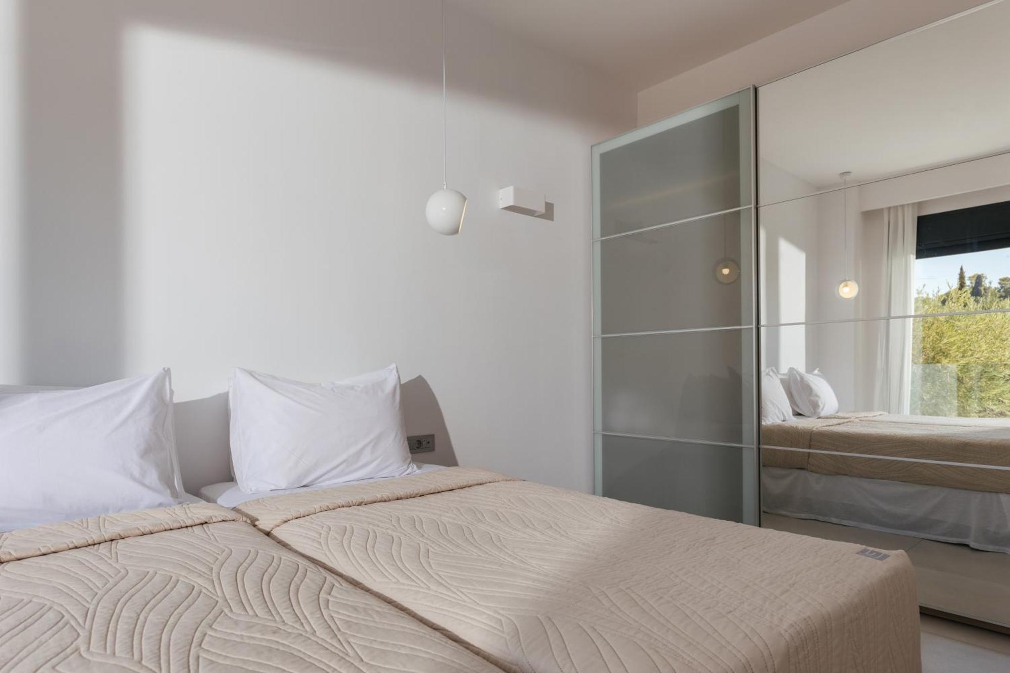 Elia Luxury Villa