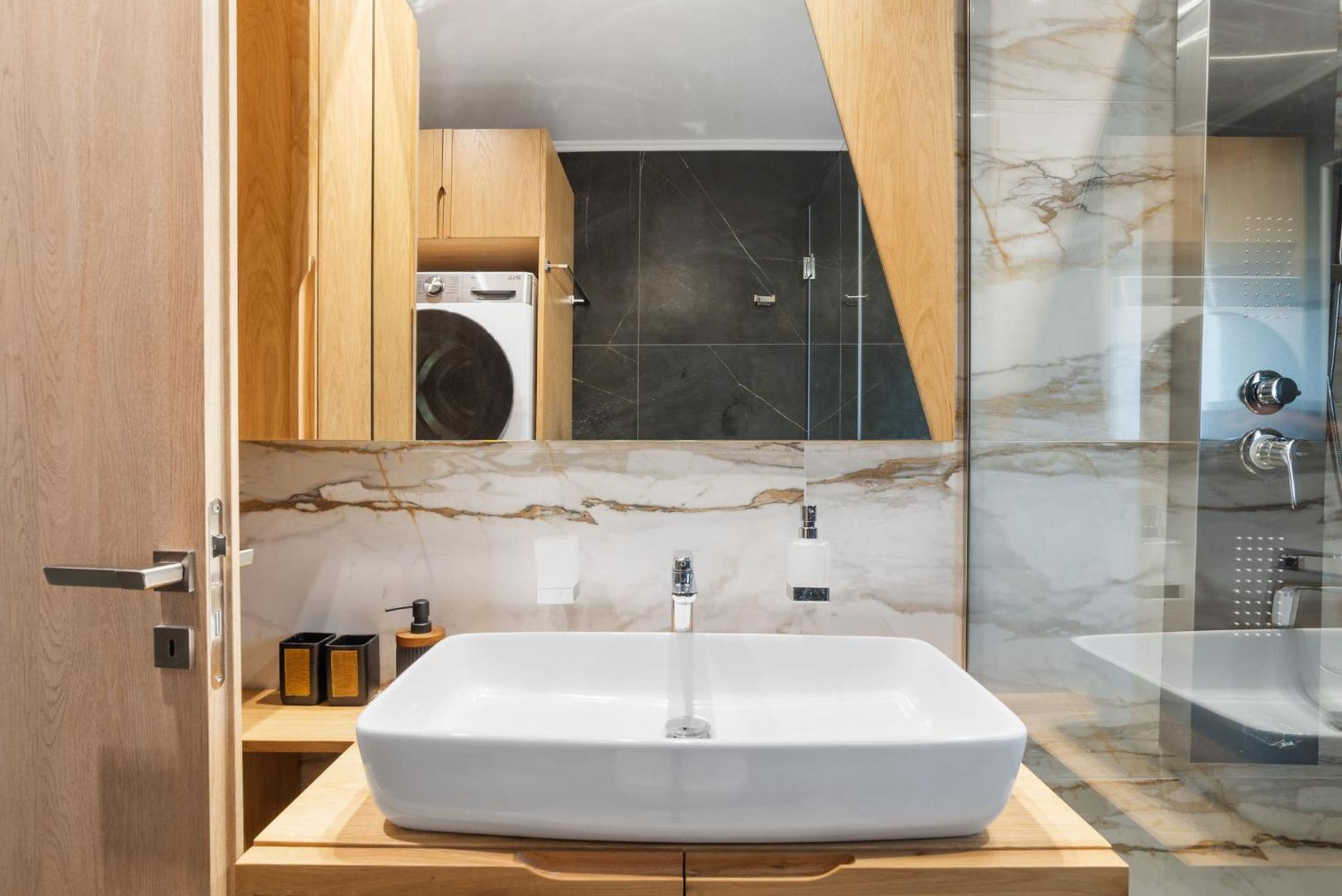 Apartment Peristeres Luxury Next To The Sea - By Apokoras *