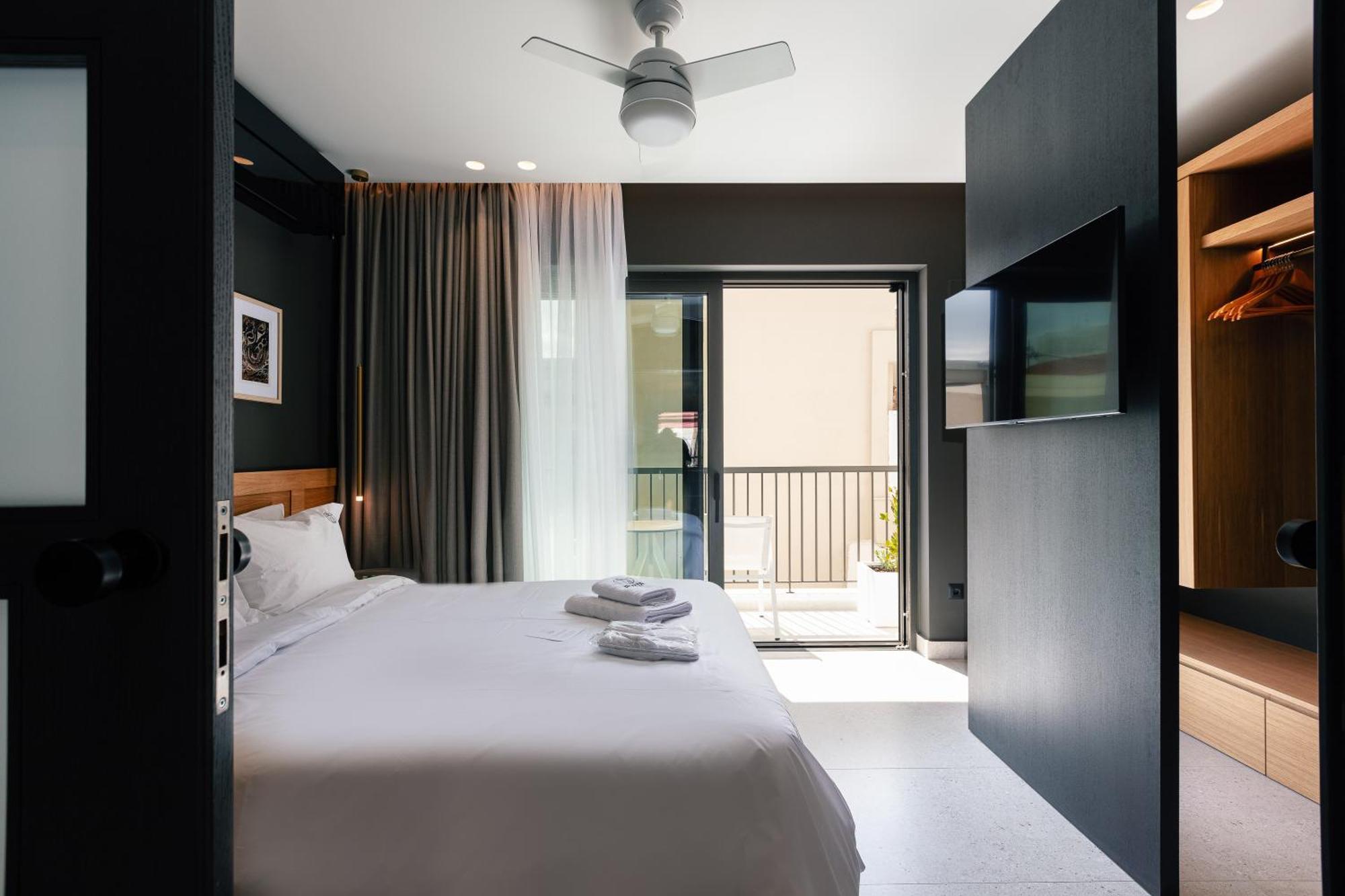 Aparthotel Porta Heraklion (Crete)