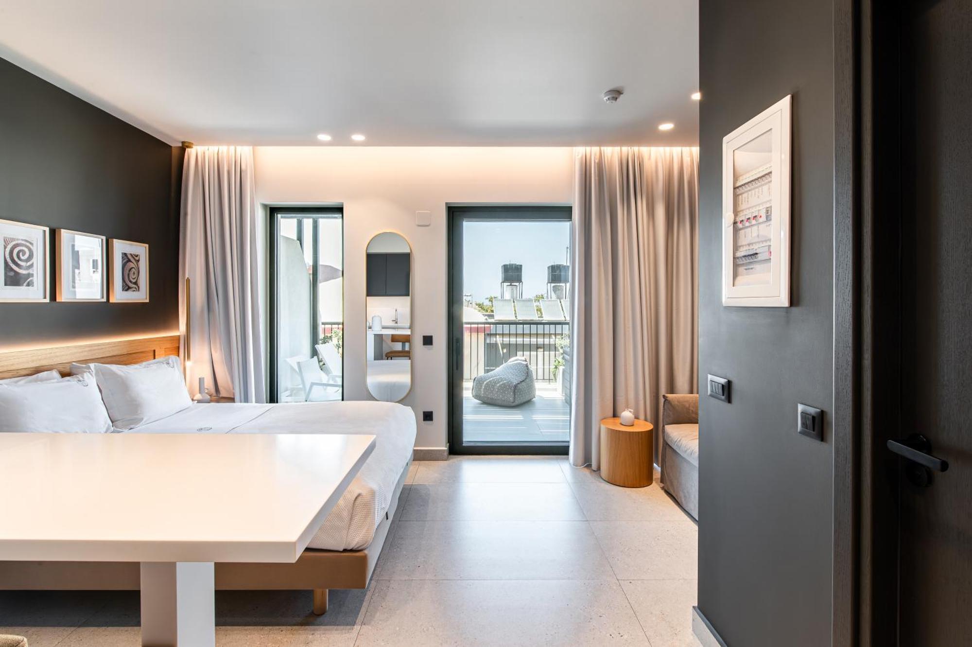 Porta Aparthotel Heraklion (Crete)