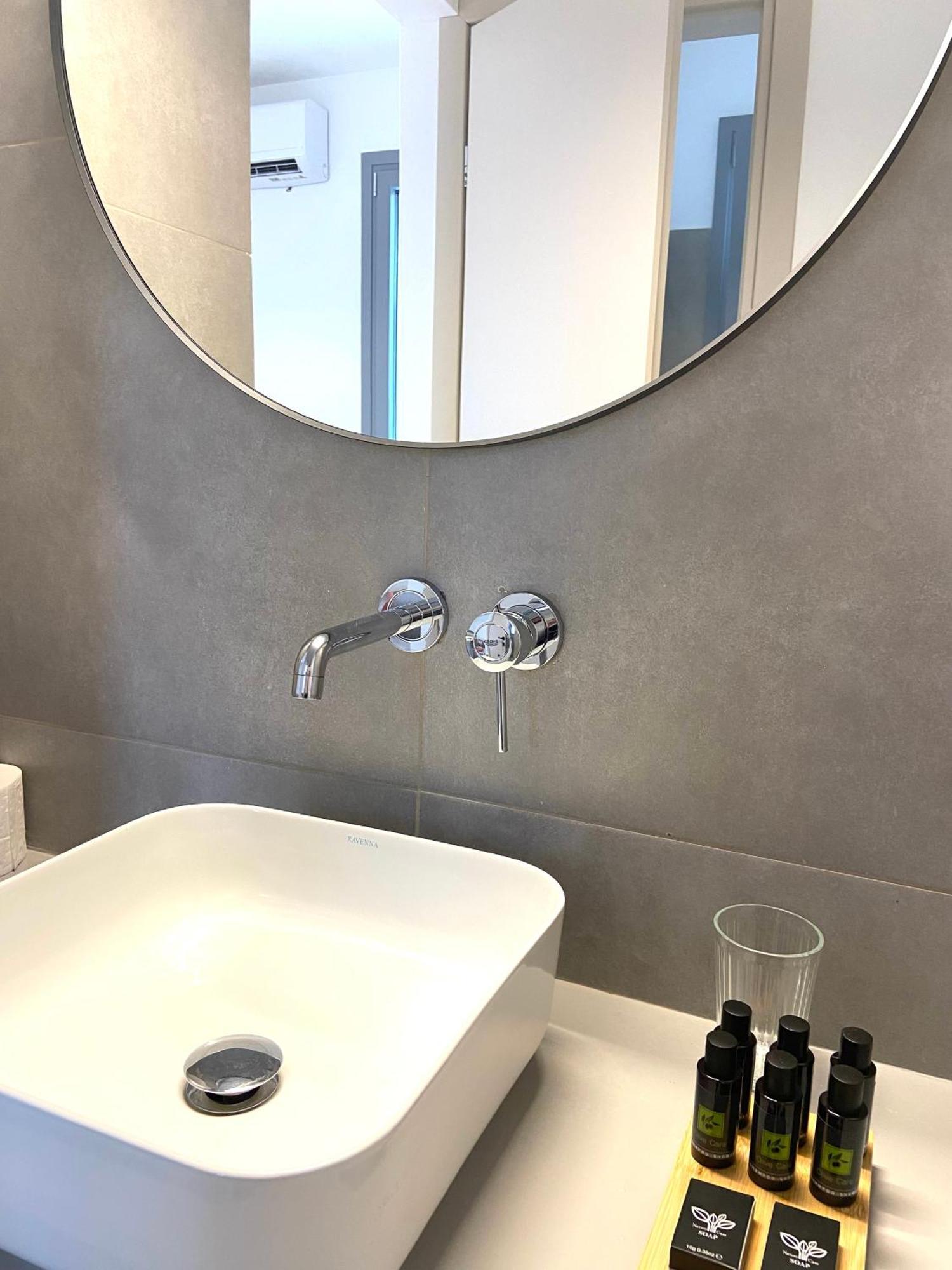 Apartment Spanos