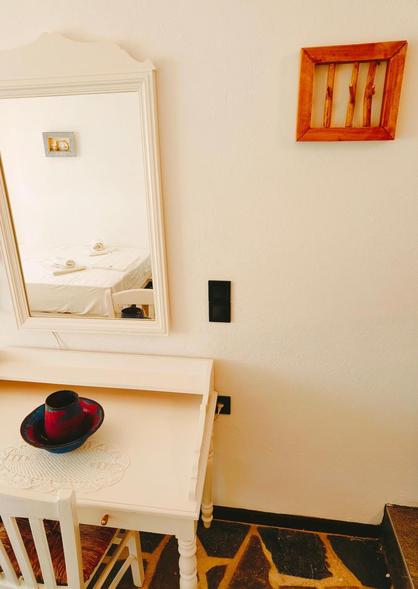 Apartment Elena Kythnos