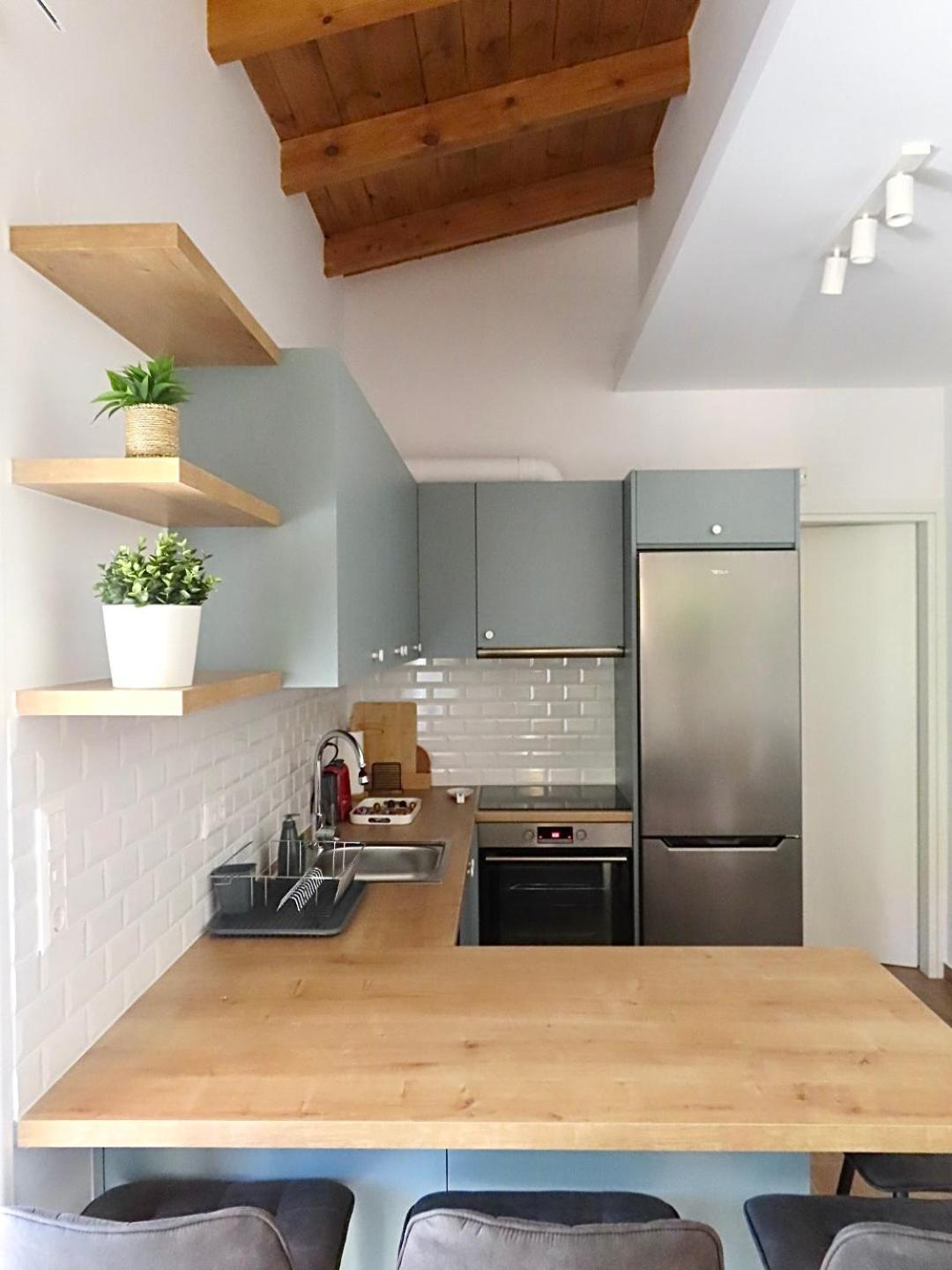 Andy's Plaza Apartment *