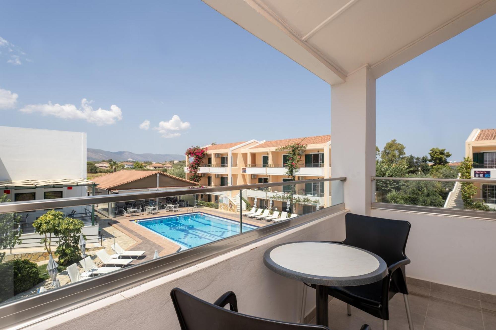 Aparthotel Oscar 3*