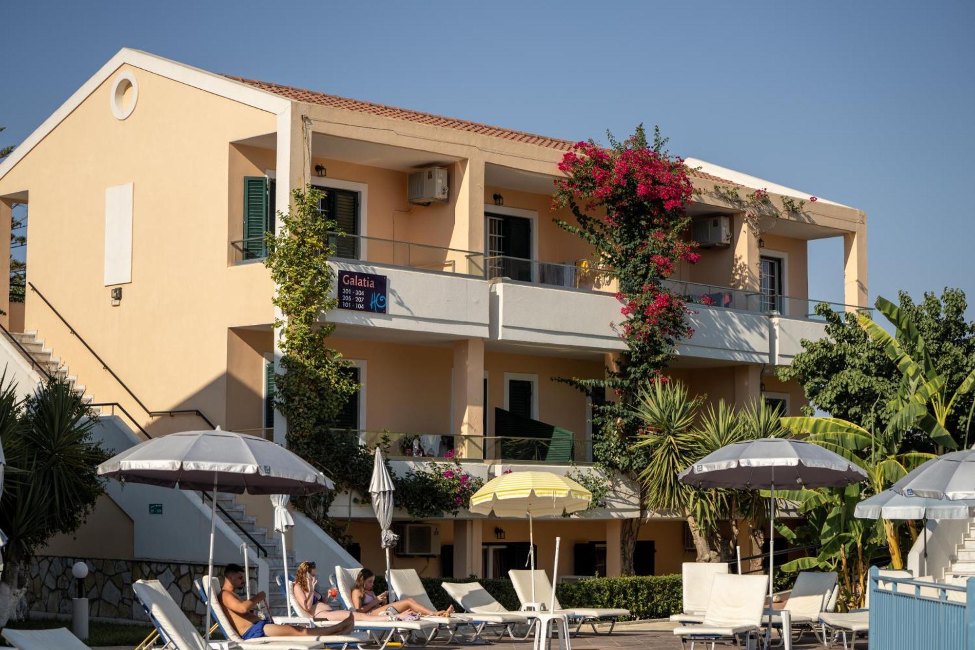 Oscar Aparthotel 3*