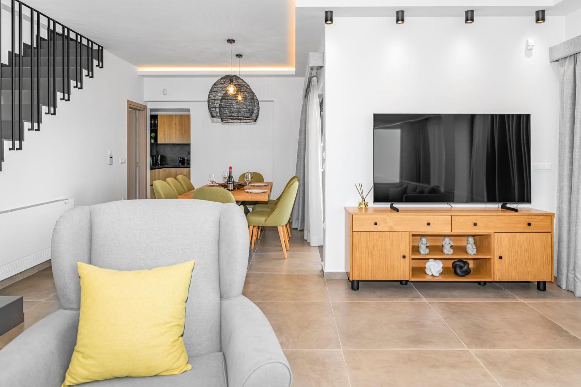 Sole Mare Luxury With Sea View & Private Pool In