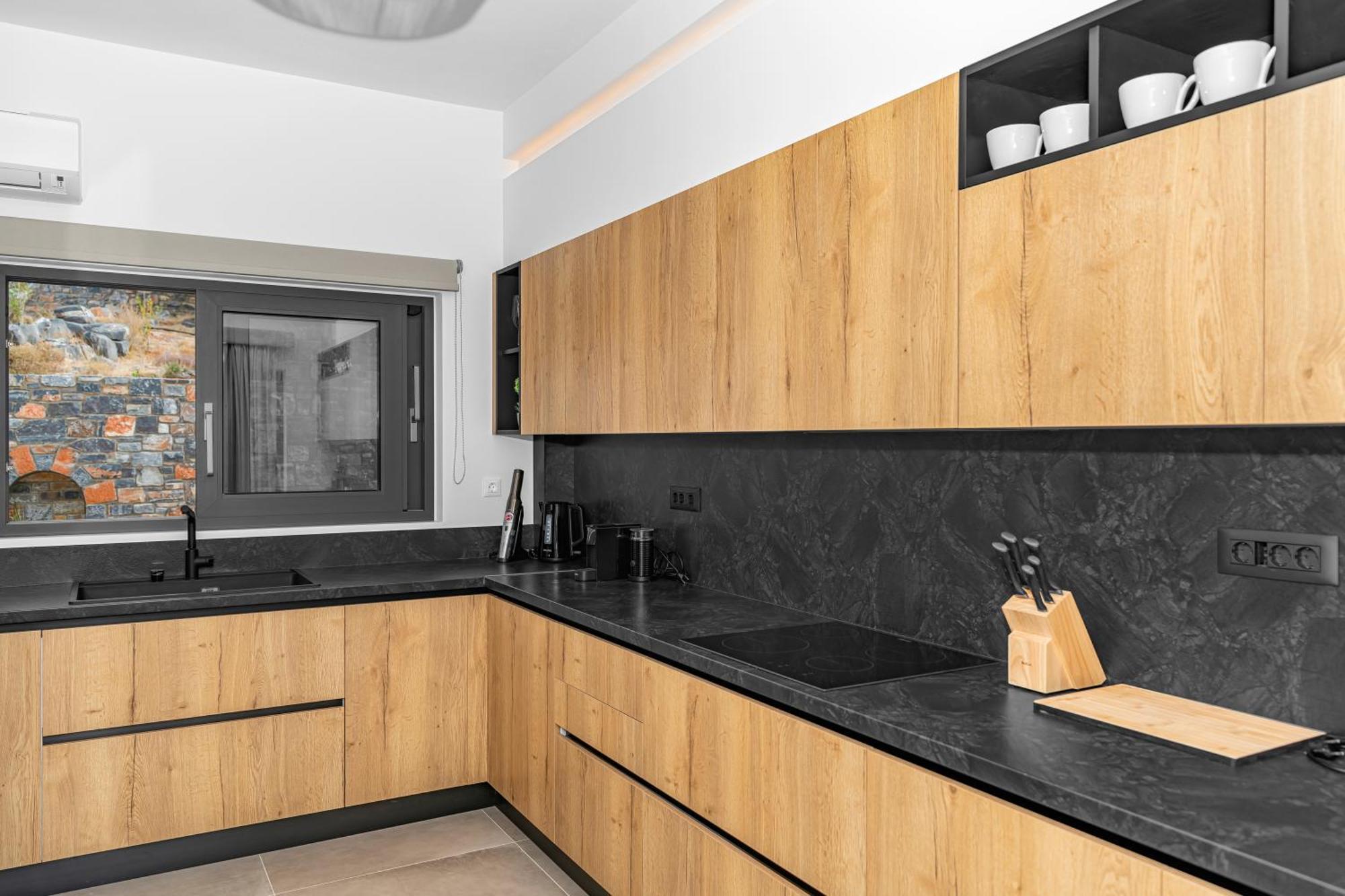 Sole Mare Luxury With Sea View & Private Pool In