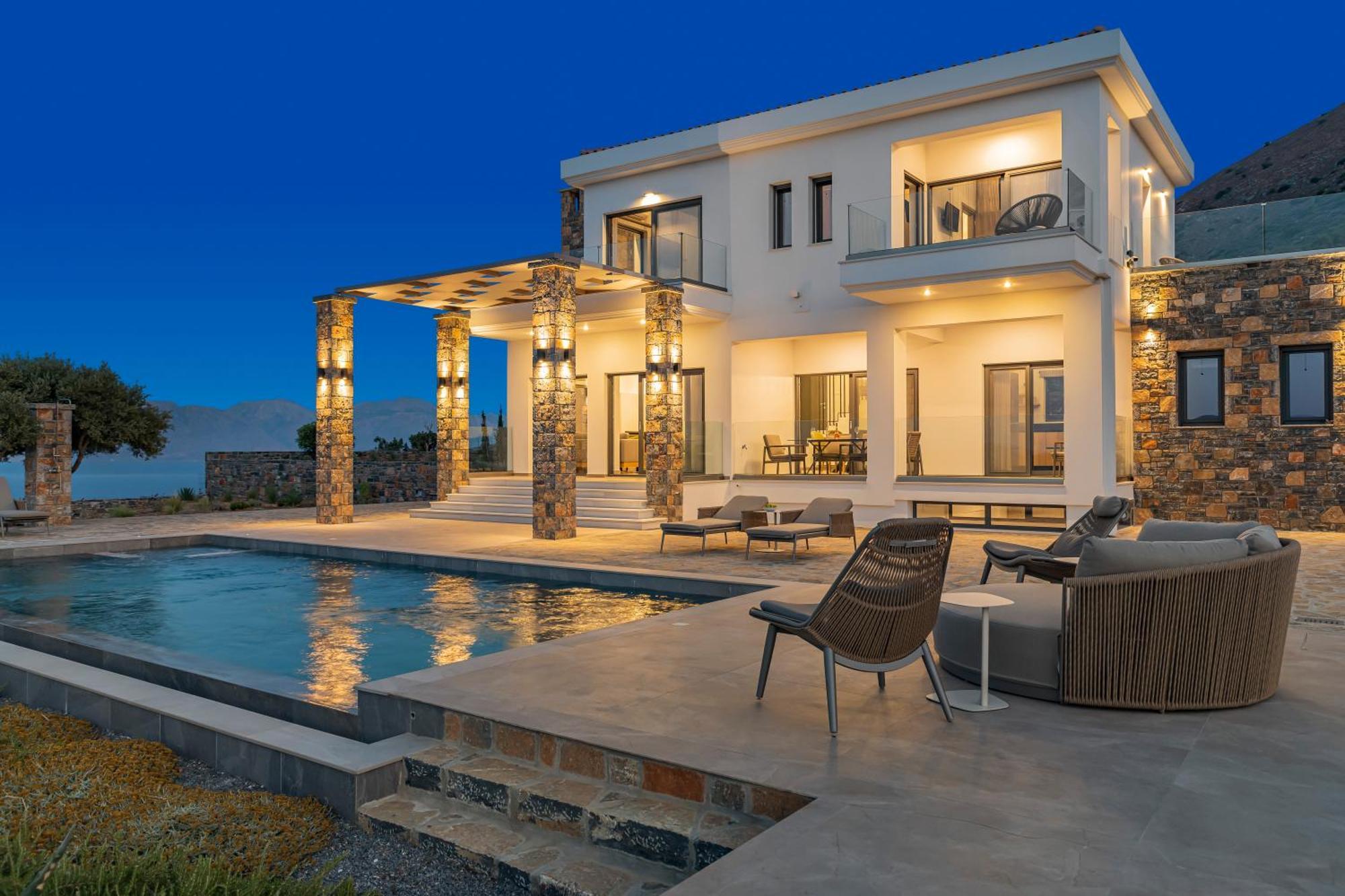 Sole Mare Luxury With Sea View & Private Pool In Villa