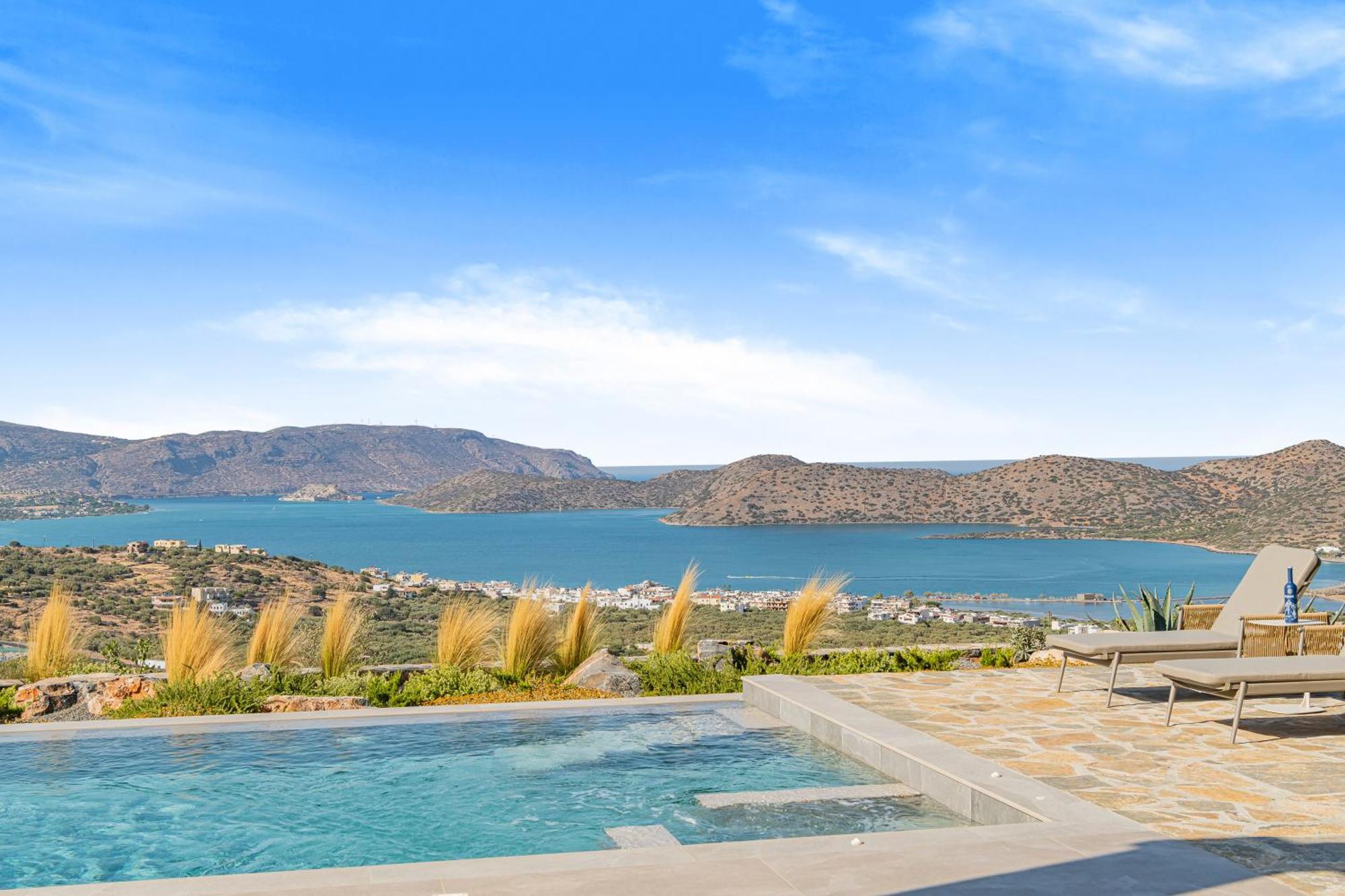 Sole Mare Luxury With Sea View & Private Pool In Villa *