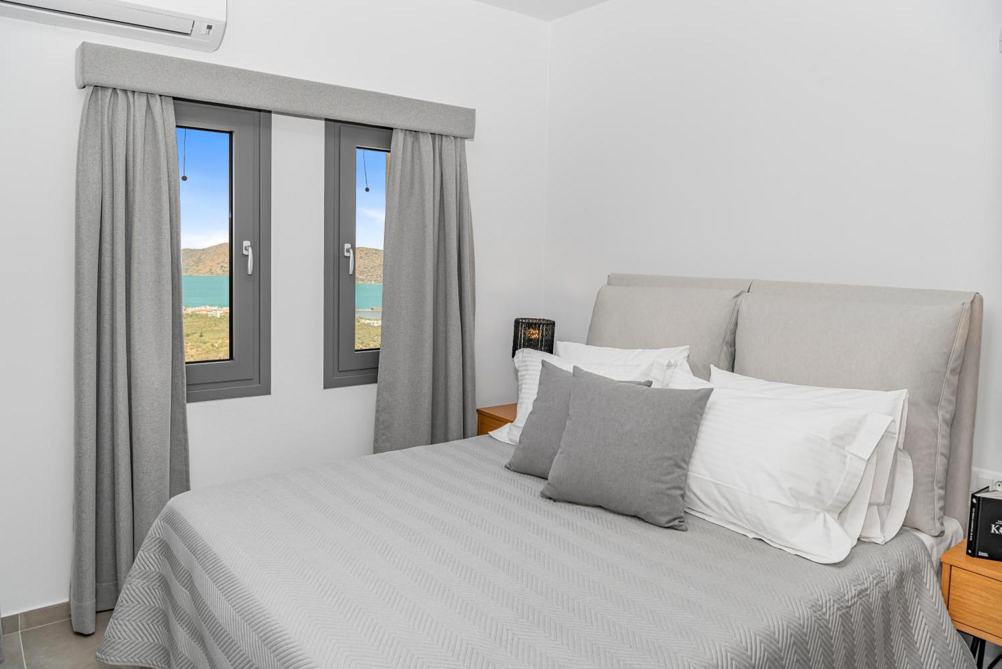 Sole Mare Luxury With Sea View & Private Pool In Villa