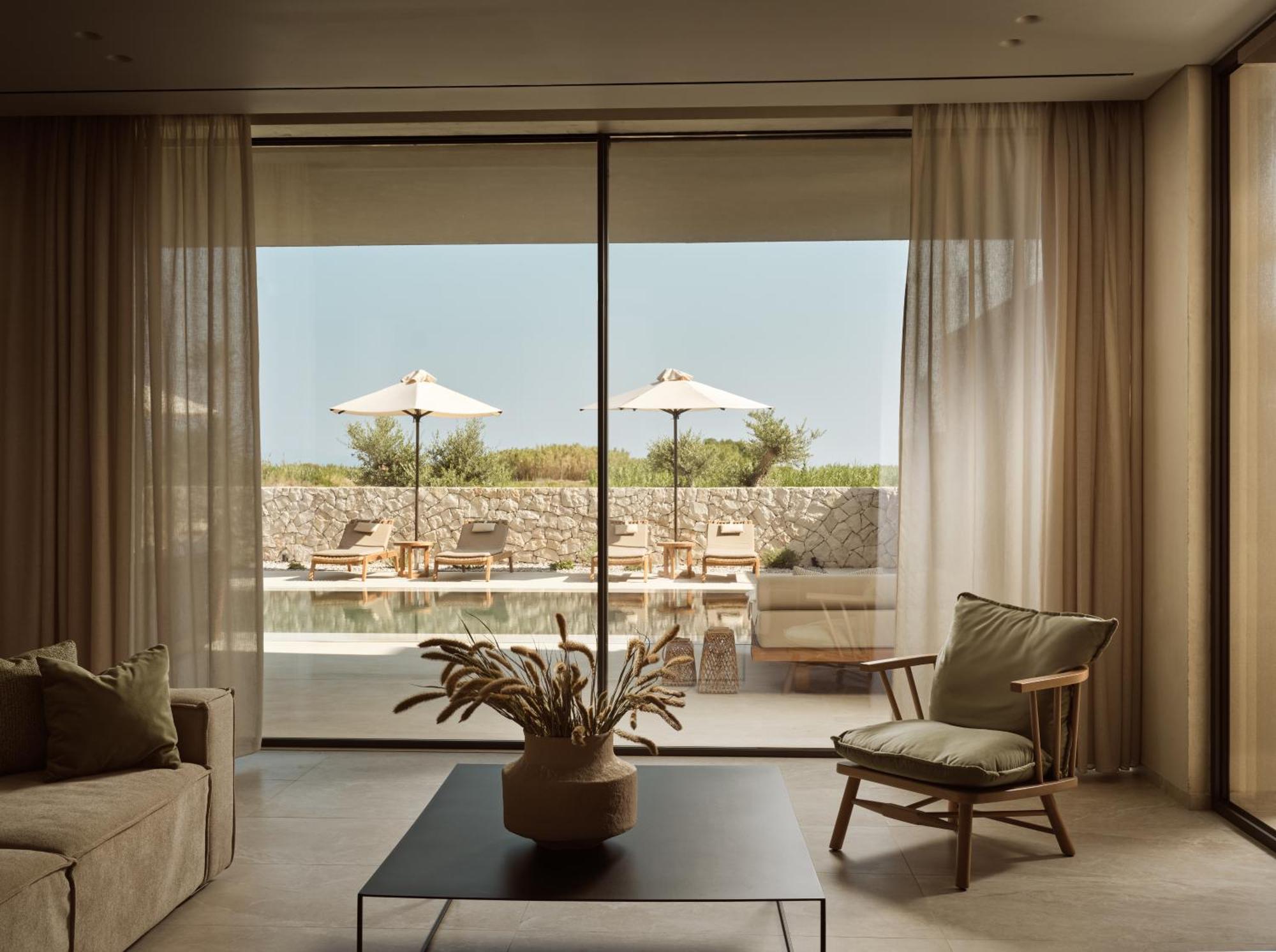 Mayamor Villas, Sea View To Villa *