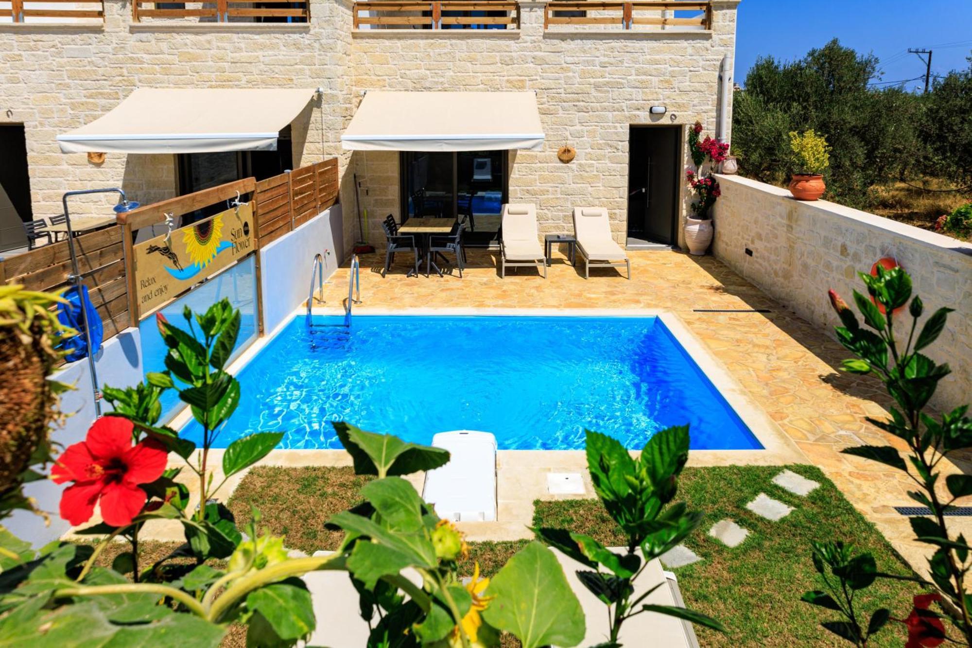 Sun Flower With Sea View Villa