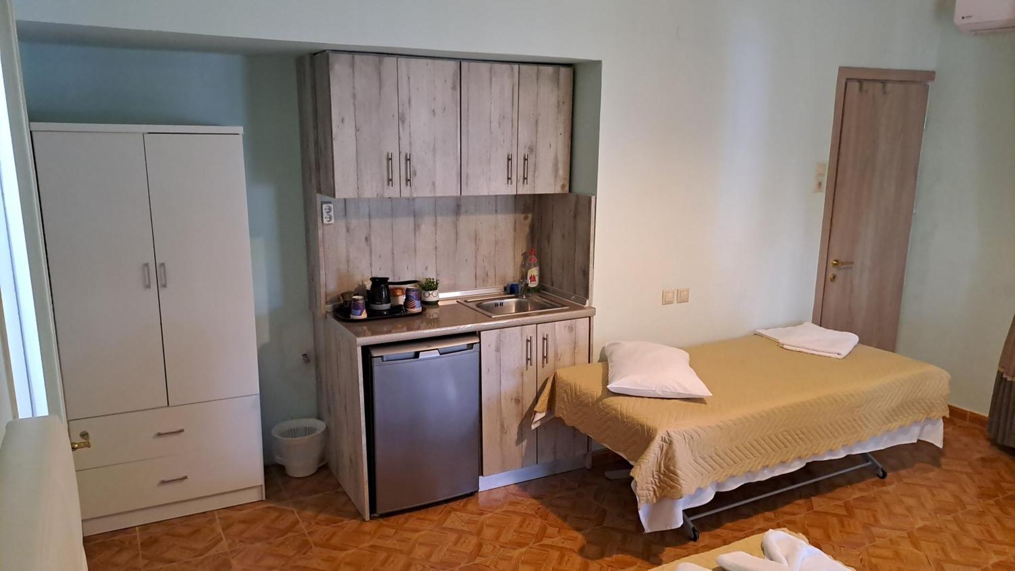 Amaya Pine Guest house *