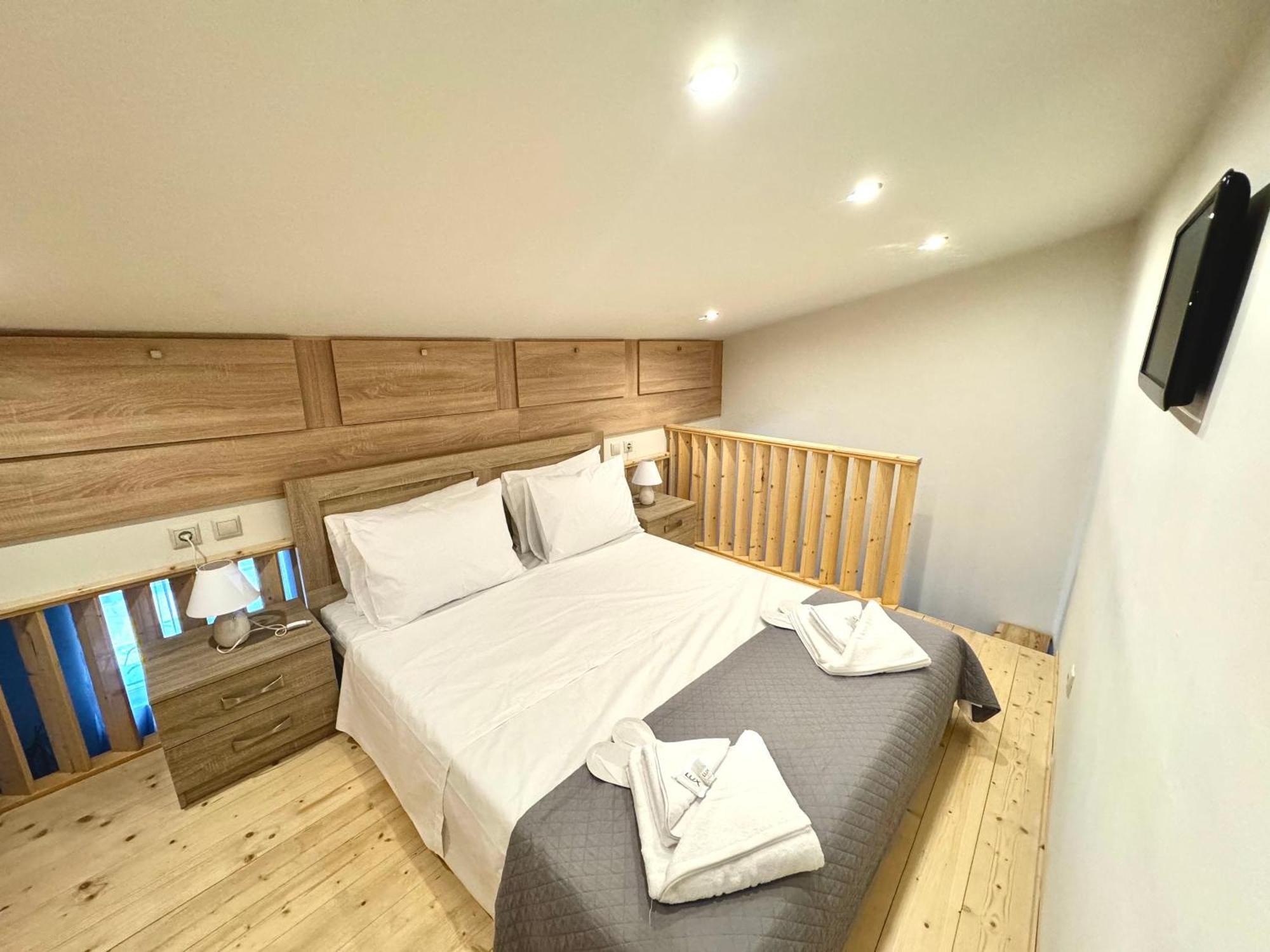 Platanos House Holiday home