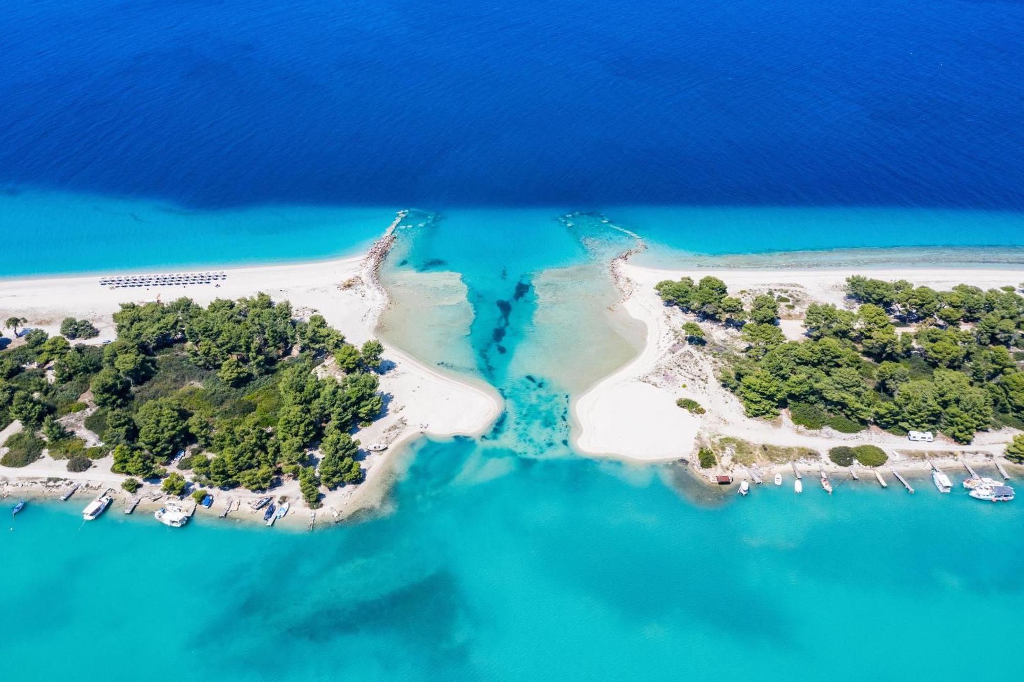 Ikos Oceania Nea Moudania