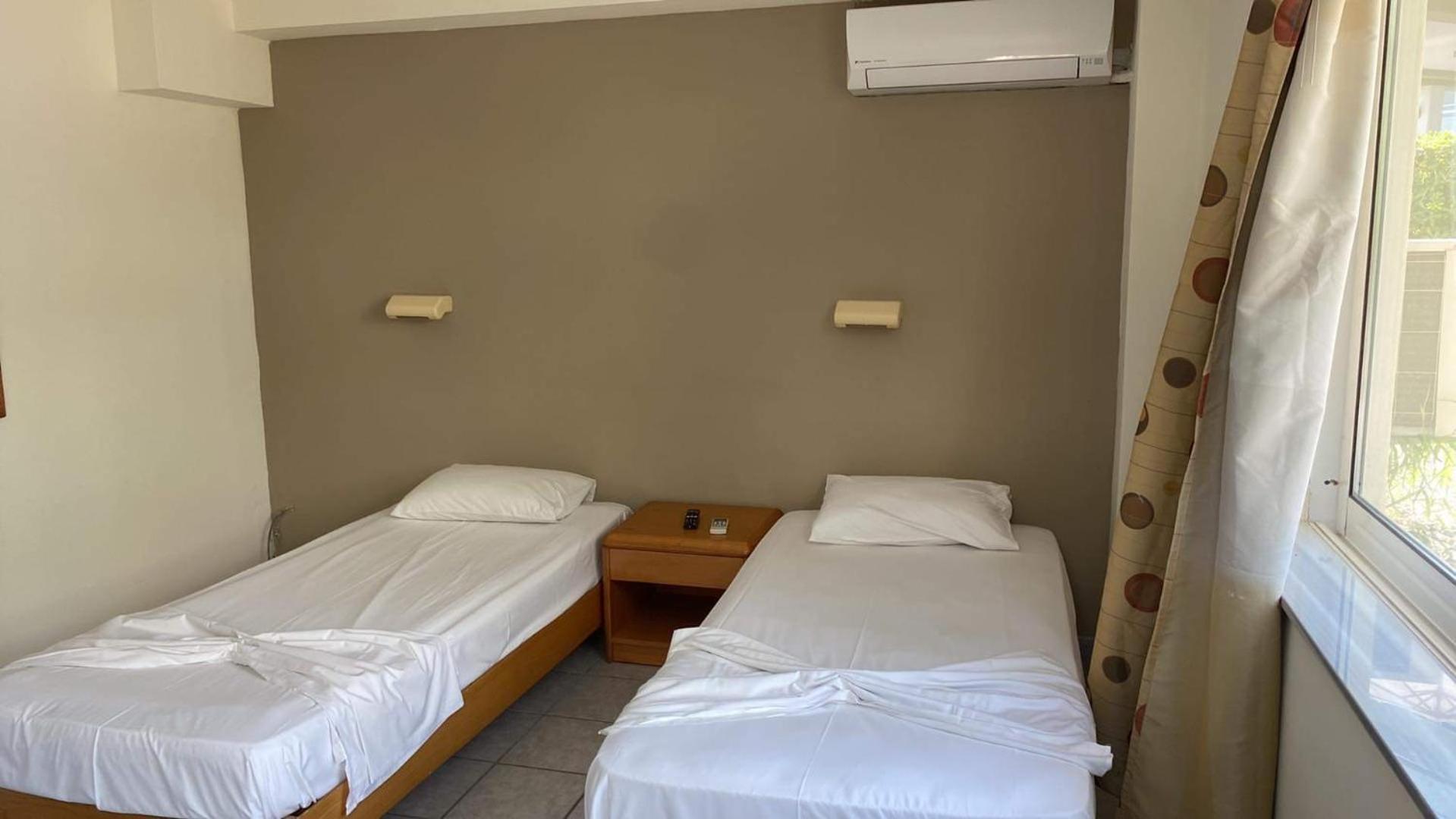 Poseidonia Aparthotel