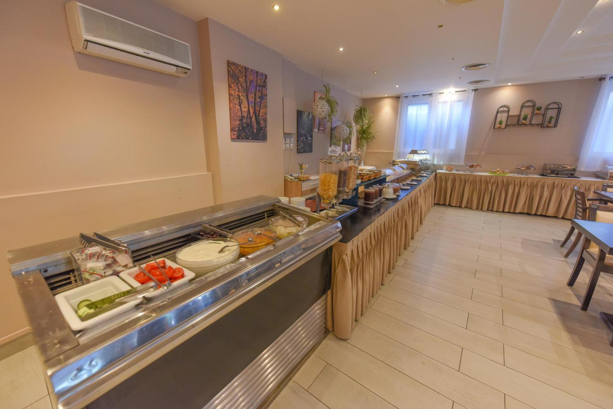 Samos City Hotel 3*