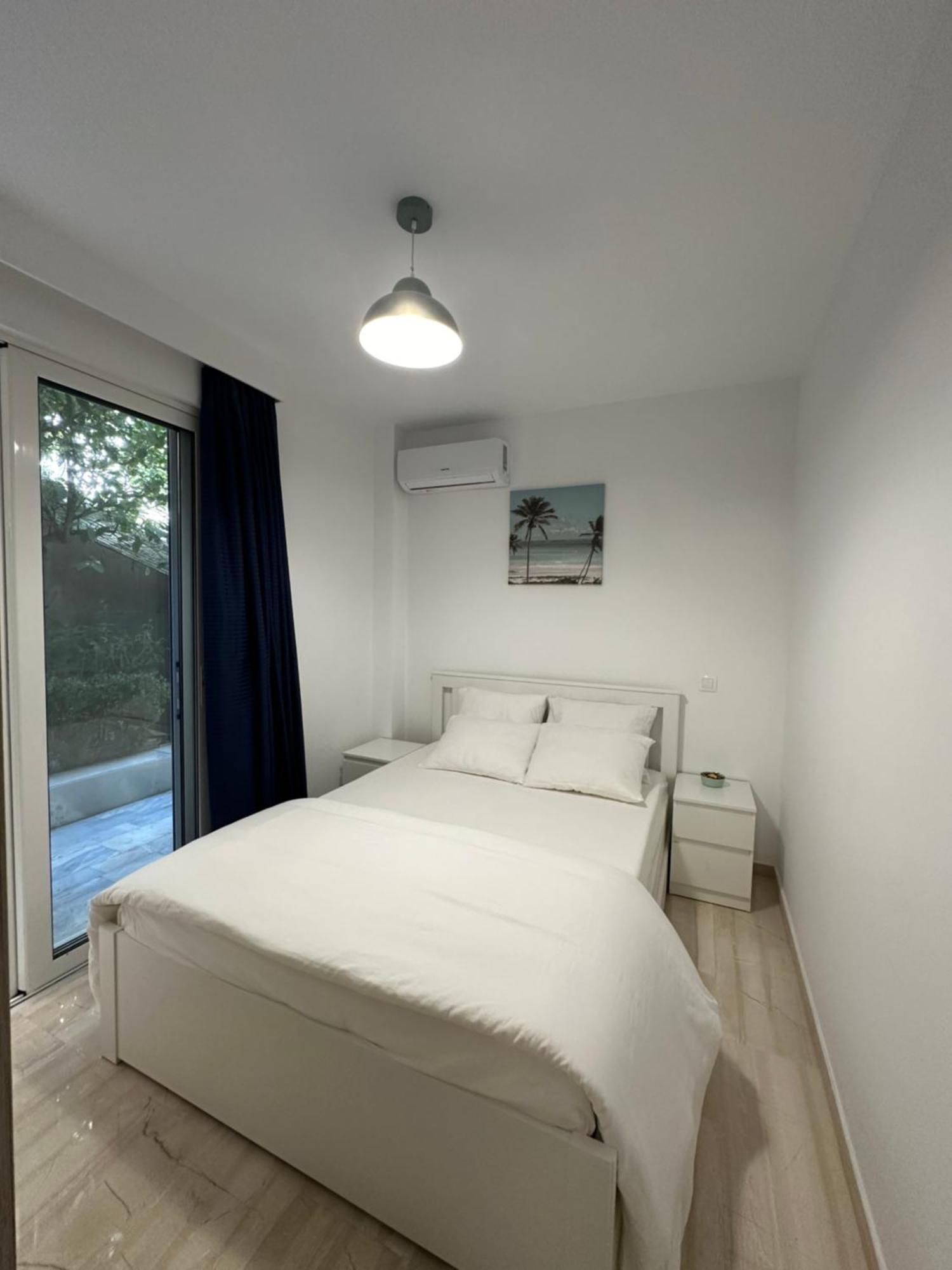 Quiet Simple Brand New Luxury By The Sea Apartment