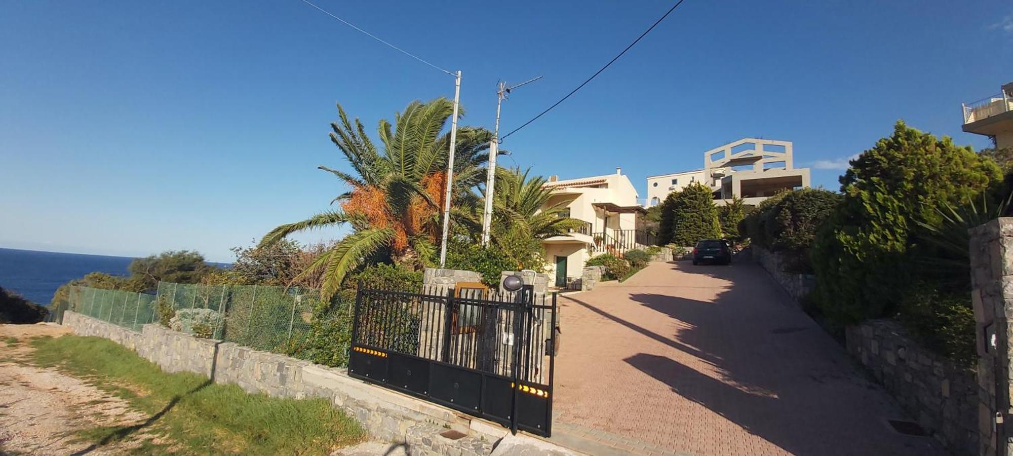 στέλλα ιωάννης Agia Pelagia (Crete)