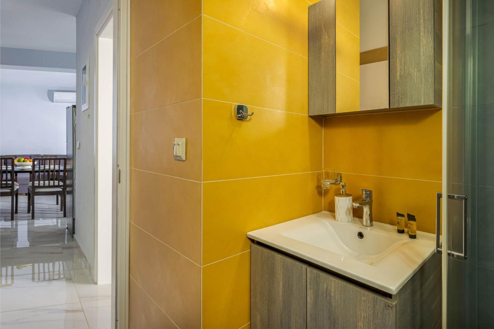 Apartment Elevate Your Escape Boutique 2-bed Seaview On Floor 2 Heraklion (Crete)