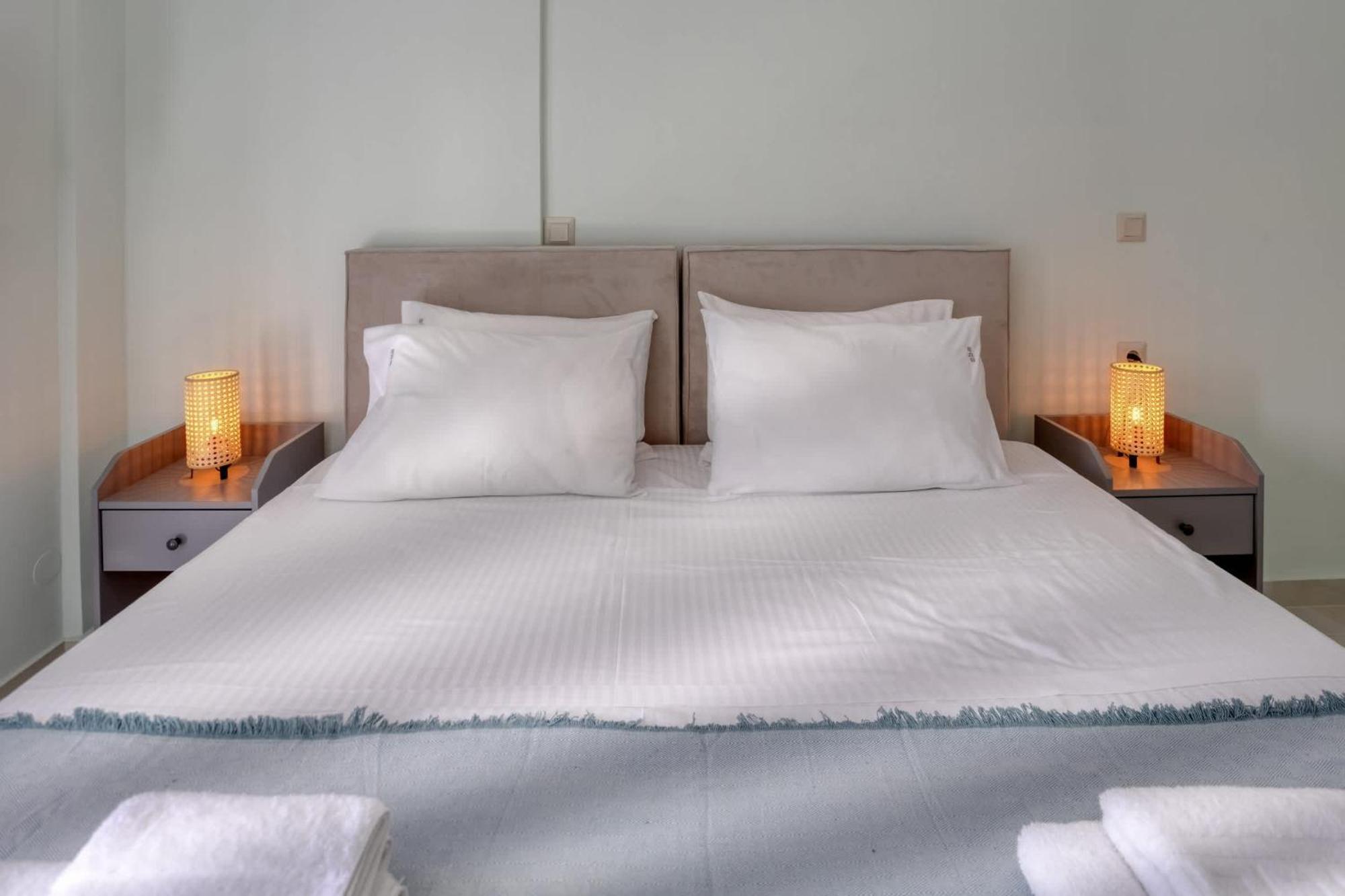 Elevate Your Escape Boutique 2-bed Seaview On Floor 2 *
