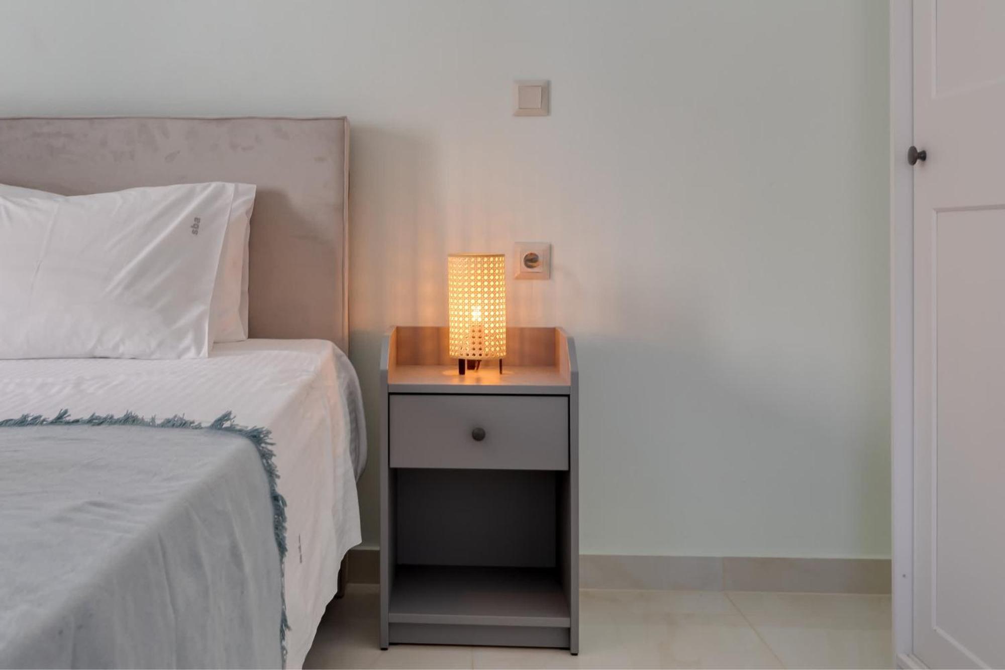Elevate Your Escape Boutique 2-bed Seaview On Floor 2 Heraklion (Crete)
