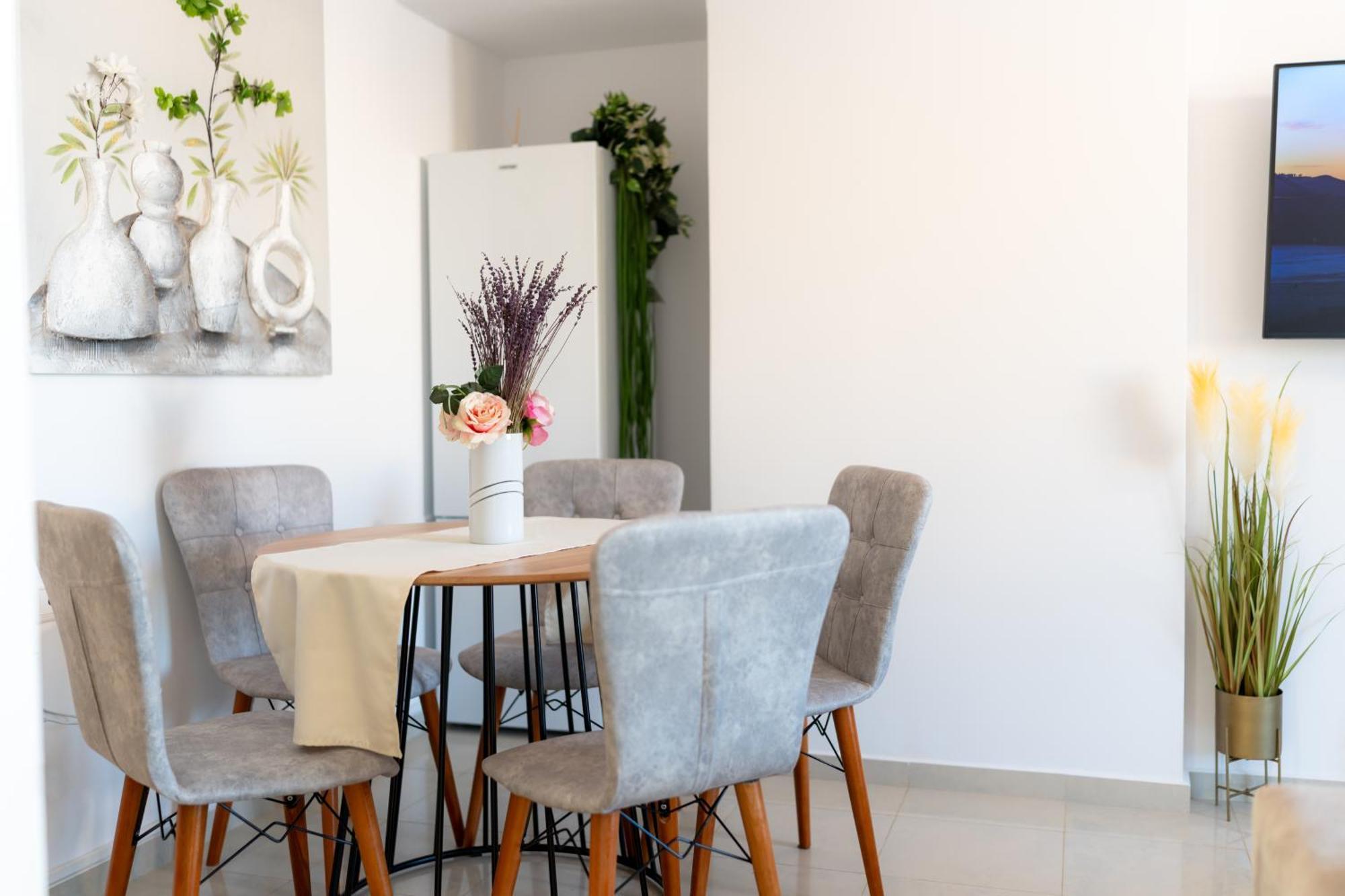 Vdg Seafront Elegant Holiday home Rethymno (Crete)