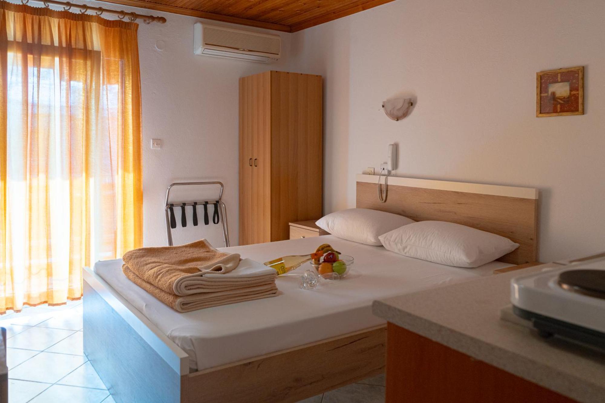 Pavlos Aparthotel
