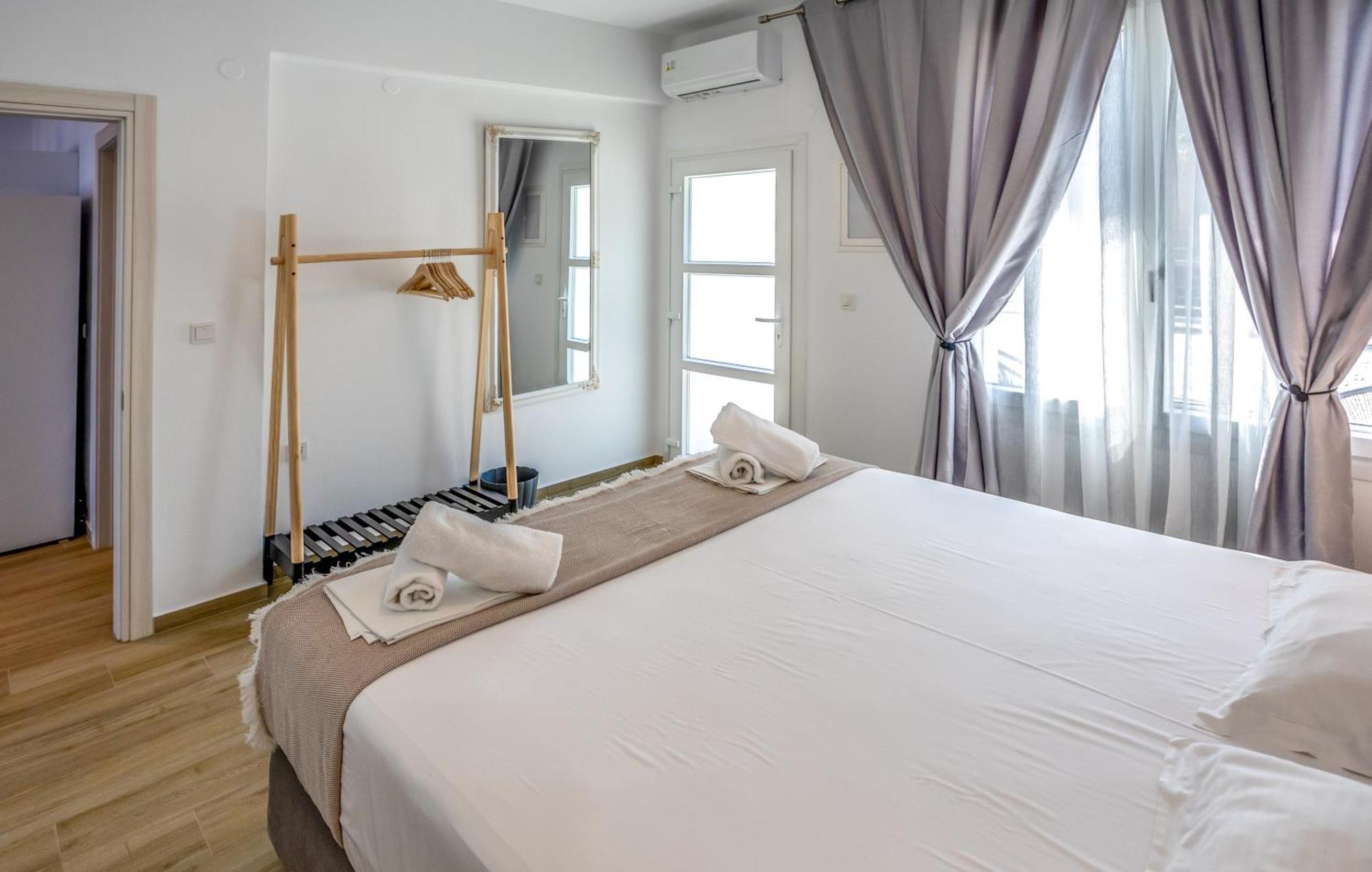 Aurora Apartment
