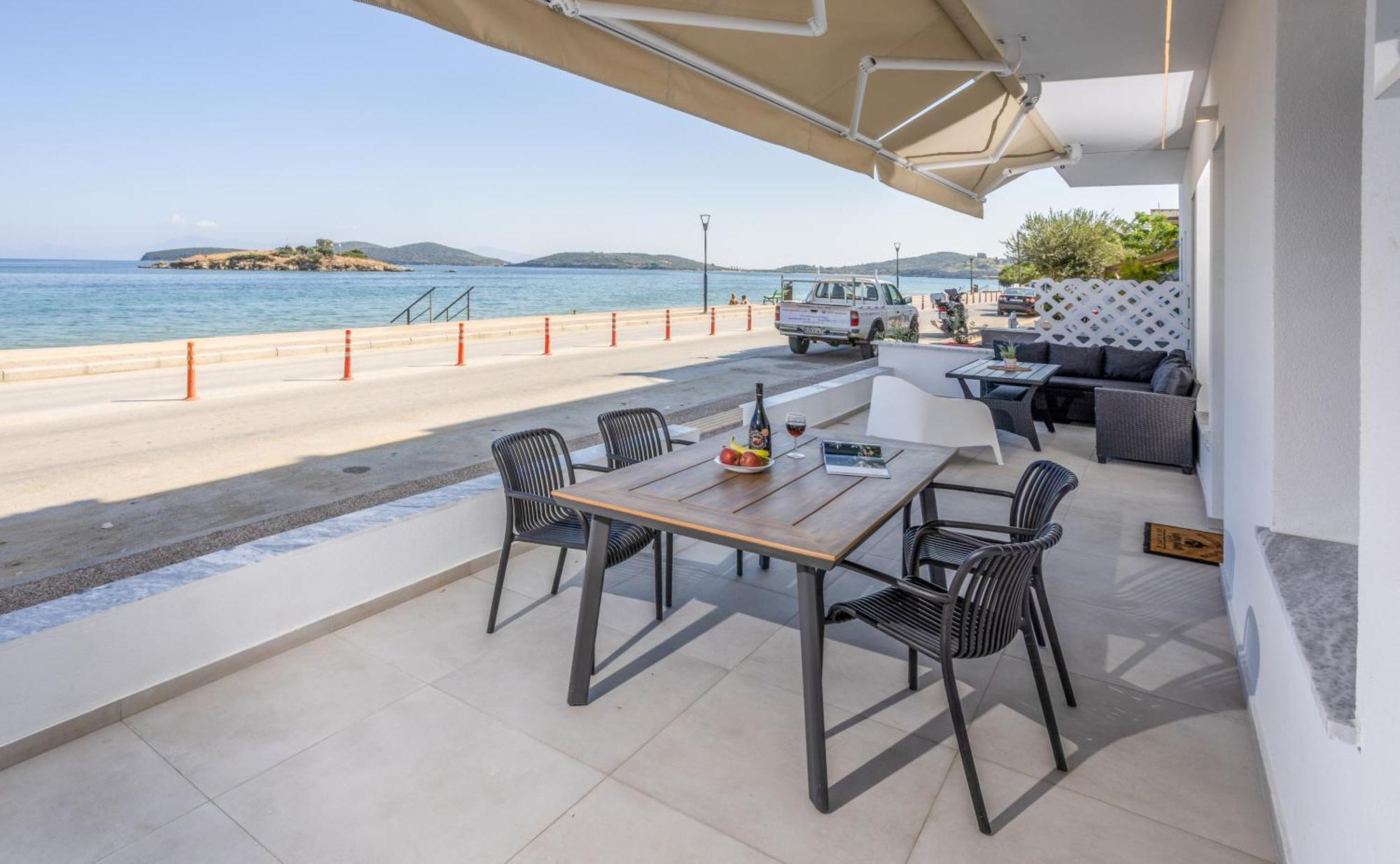 Aurora Apartment Nea Peramos (Macedonia)